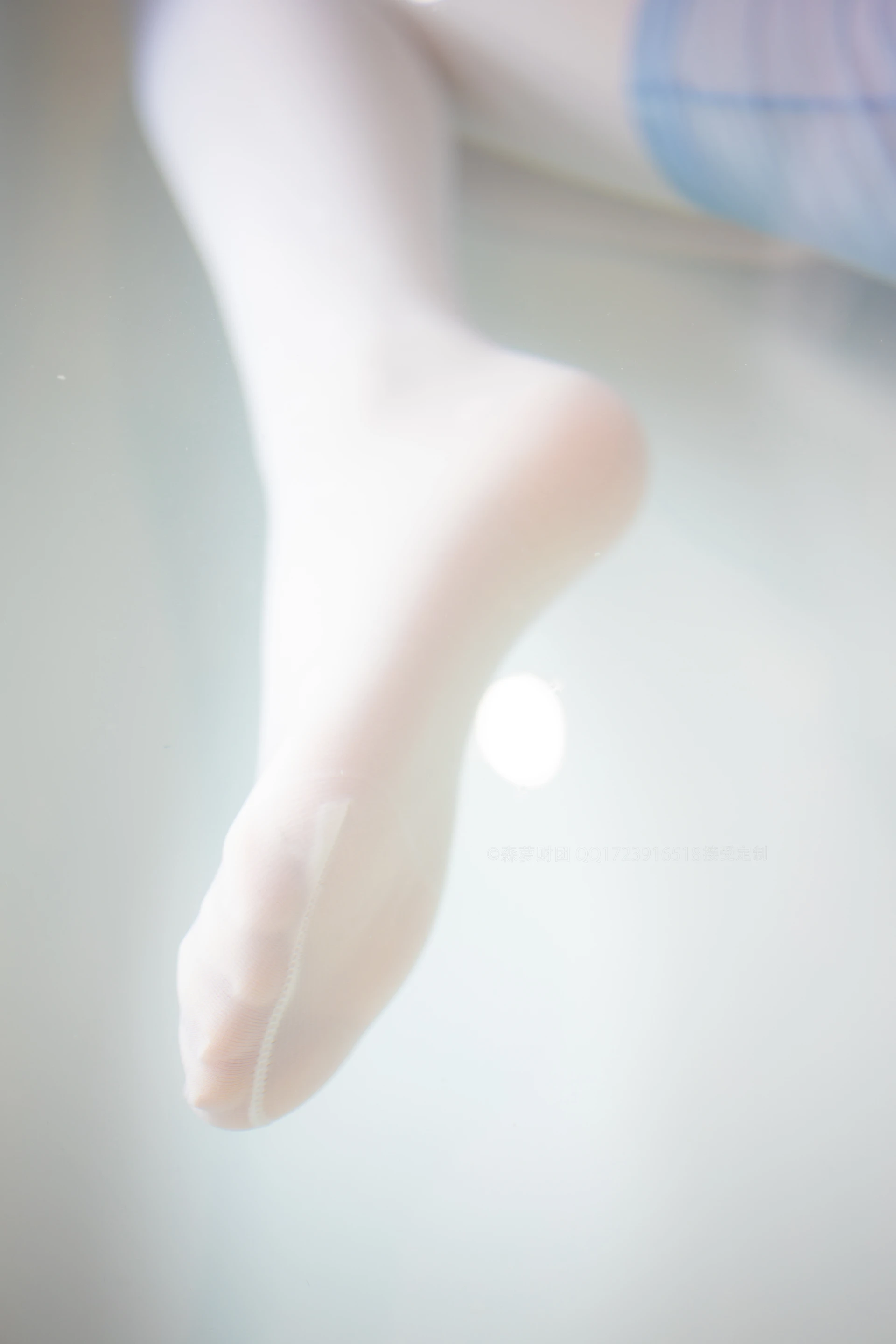 森萝财团 X-049-R16 [165P1V-3.2G]森萝财团, 白丝, 美腿