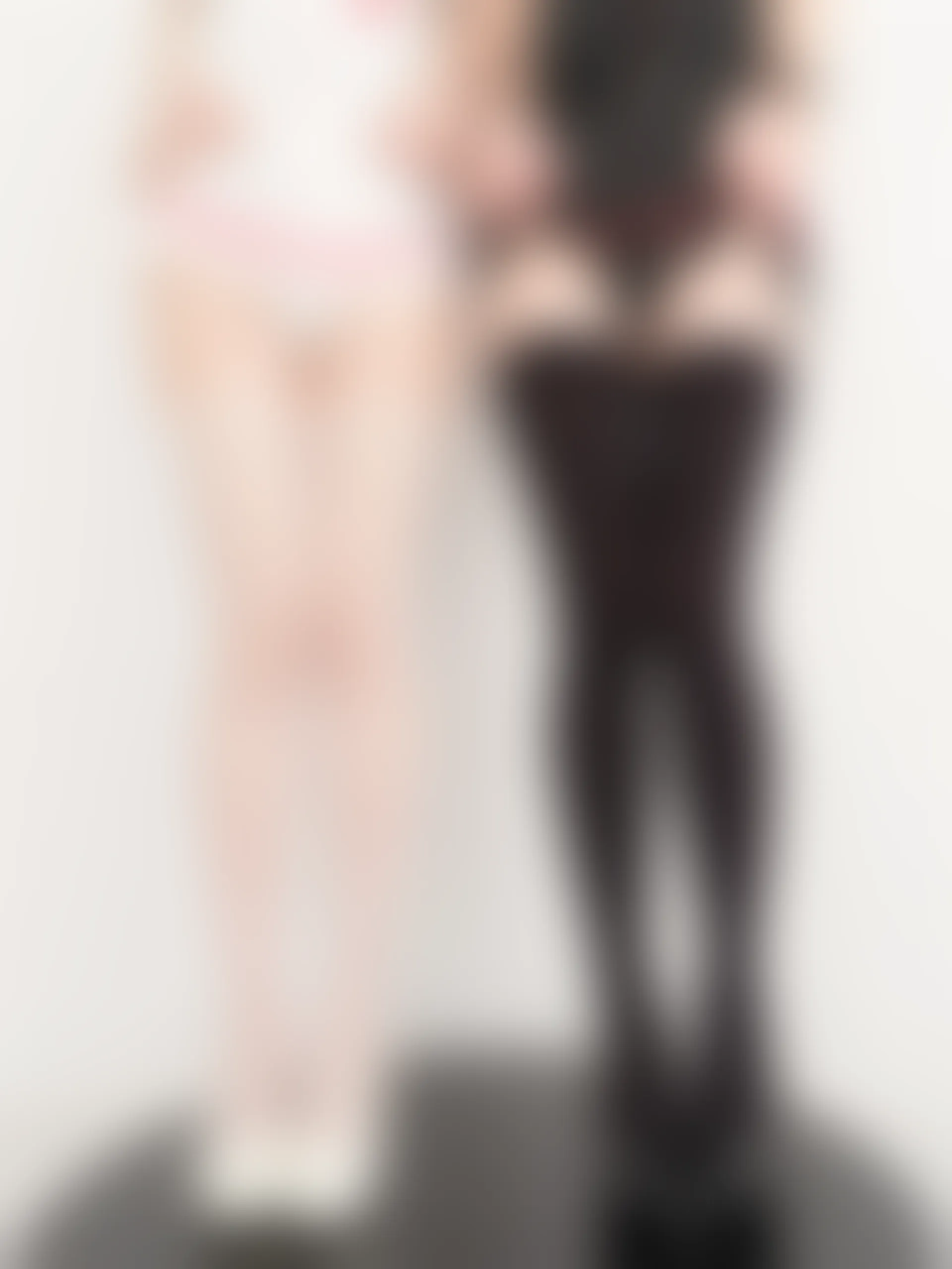 紧急企划 见希w 黑白护士 黑白姐妹花 [80P-704MB]内衣, 护士, 白丝, 紧急企划, 美腿, 美足, 见希w, 黑丝