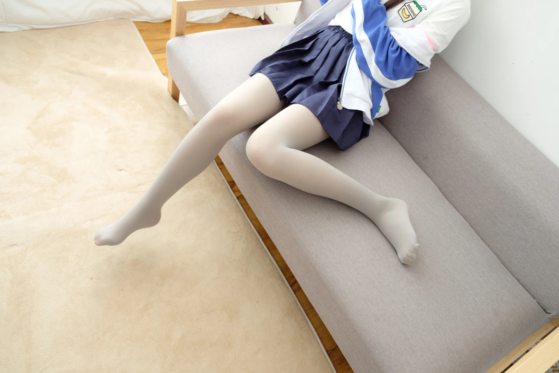 喵写真 VOL-015 [70P-502M]可爱, 喵写真, 学生装, 白丝, 美腿
