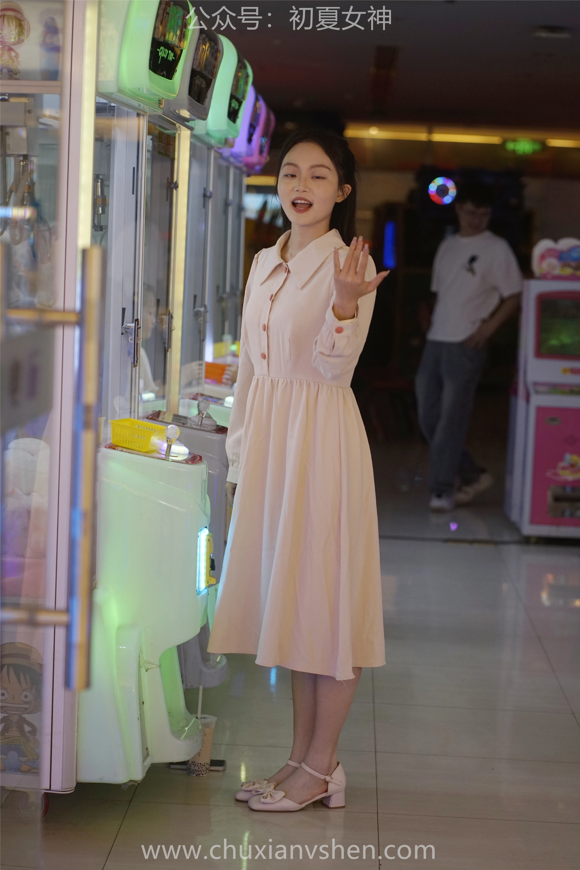 初夏女神 NO.077 双双 偶遇学姐 周末逛商场[120P+1V／6.90GB]