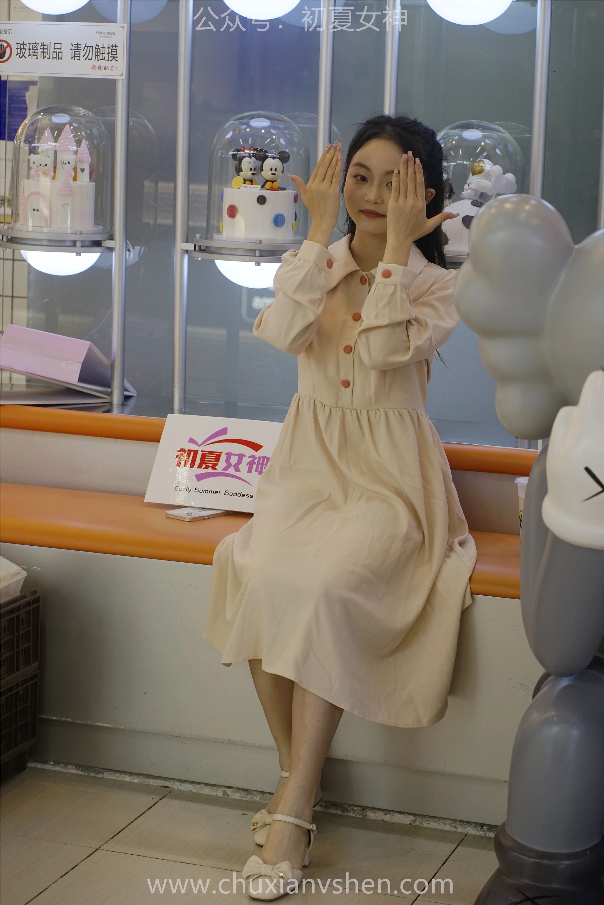 初夏女神 NO.077 双双 偶遇学姐 周末逛商场[120P+1V／6.90GB]