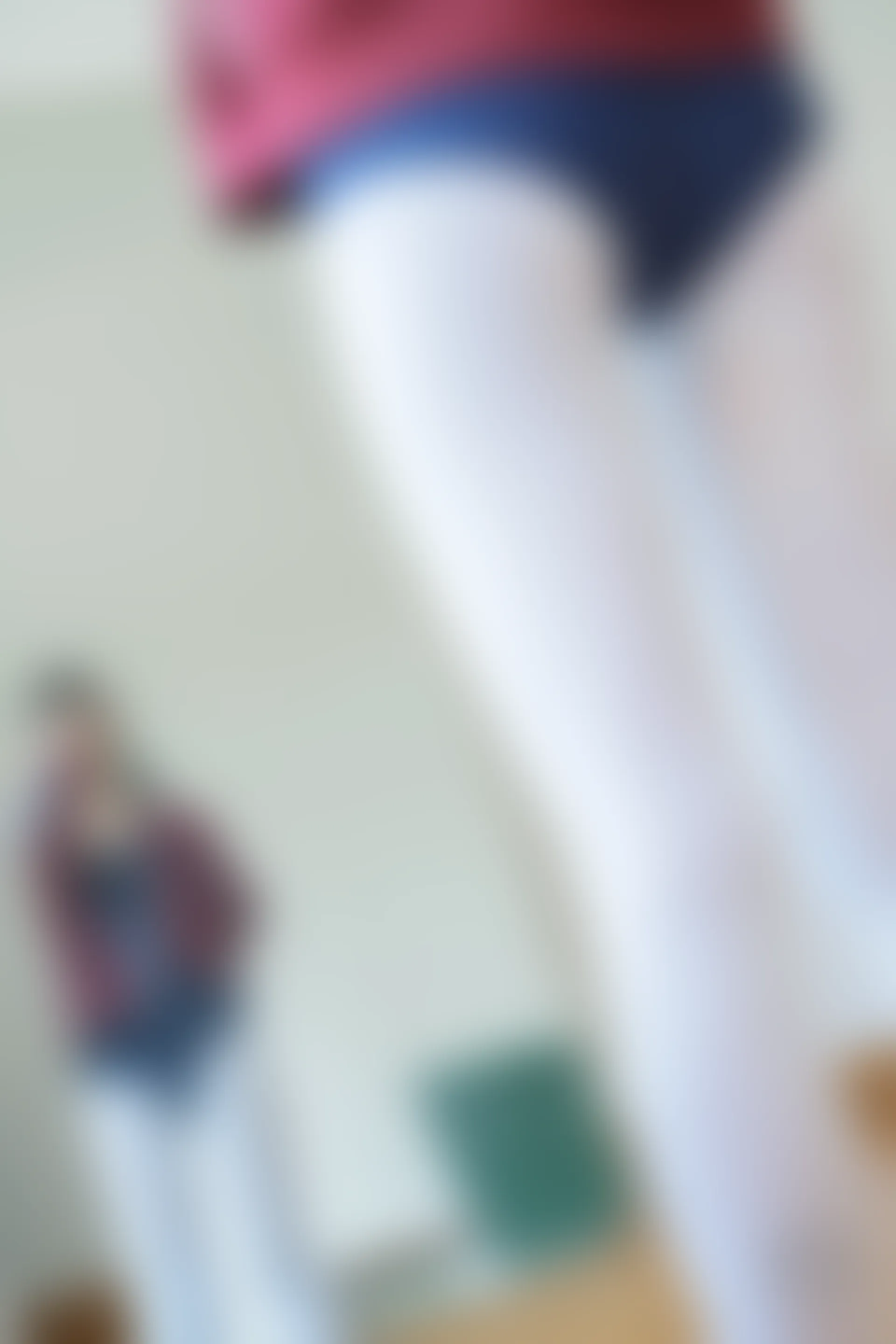 稚乖画册 赤西夜夜《死裤水》白丝双马尾 [88P1V-2.42GB]双马尾, 死裤水, 白丝, 稚乖画册, 美腿, 美足, 赤西夜夜