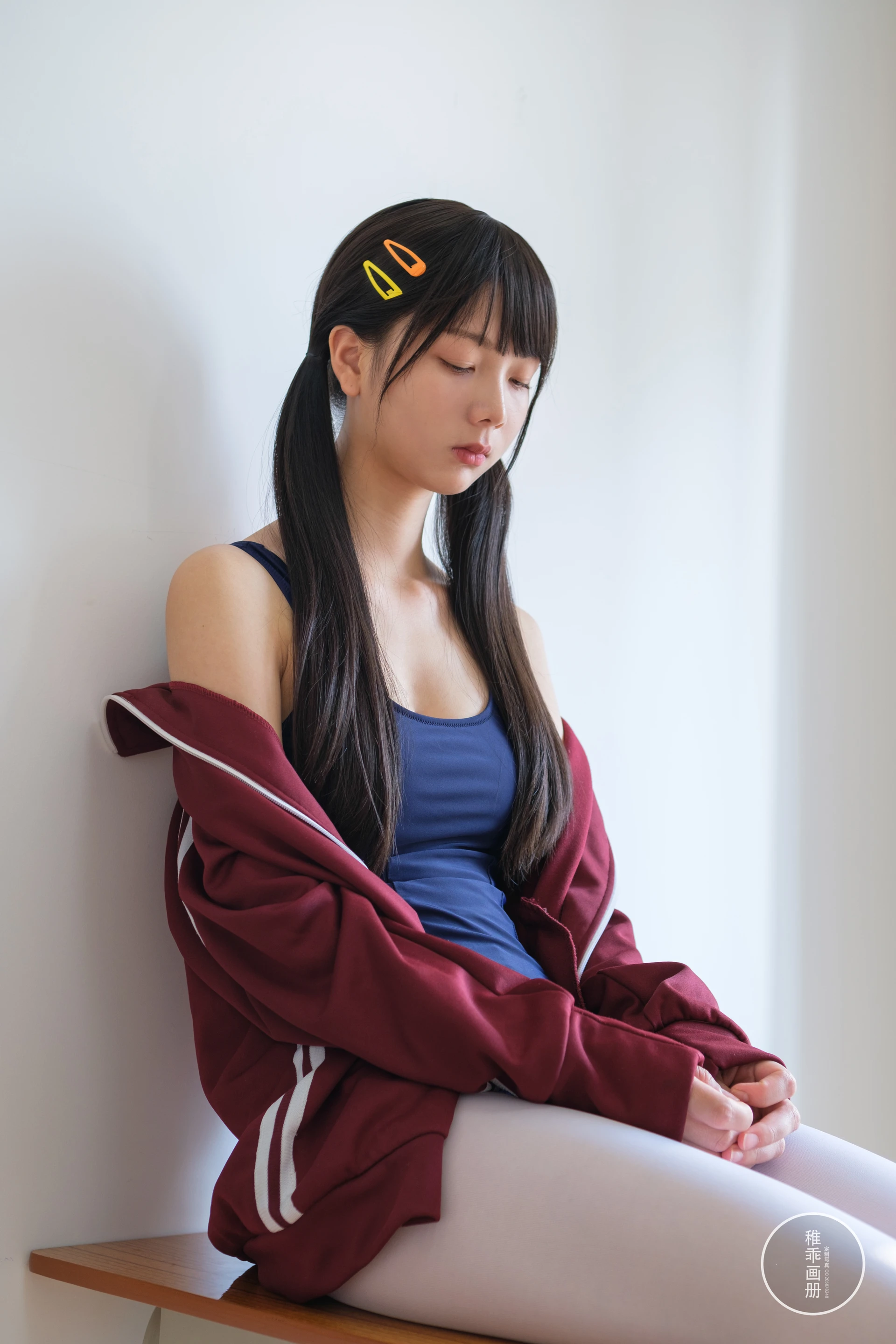 稚乖画册 赤西夜夜《死裤水》白丝双马尾 [88P1V-2.42GB]双马尾, 死裤水, 白丝, 稚乖画册, 美腿, 美足, 赤西夜夜