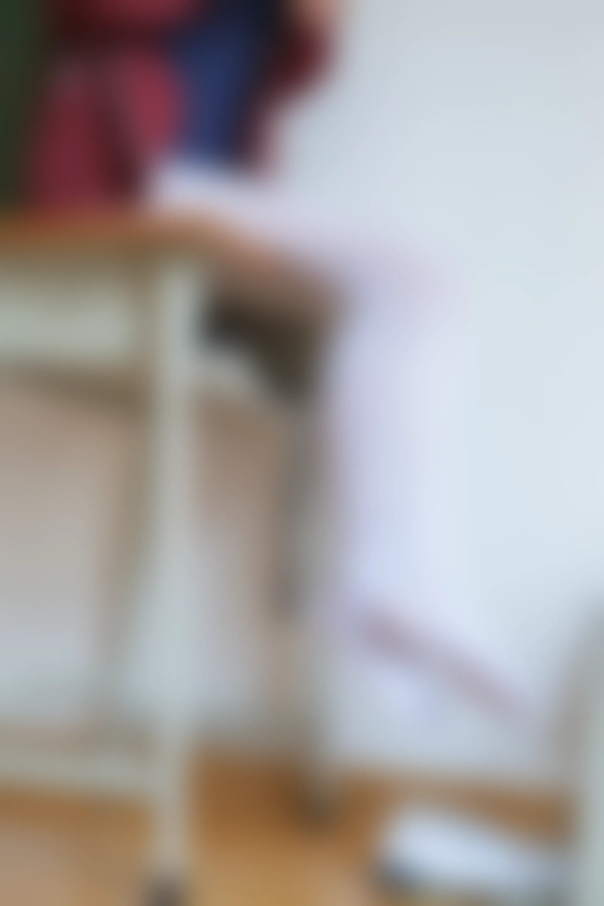 稚乖画册 赤西夜夜《死裤水》白丝双马尾 [88P1V-2.42GB]双马尾, 死裤水, 白丝, 稚乖画册, 美腿, 美足, 赤西夜夜