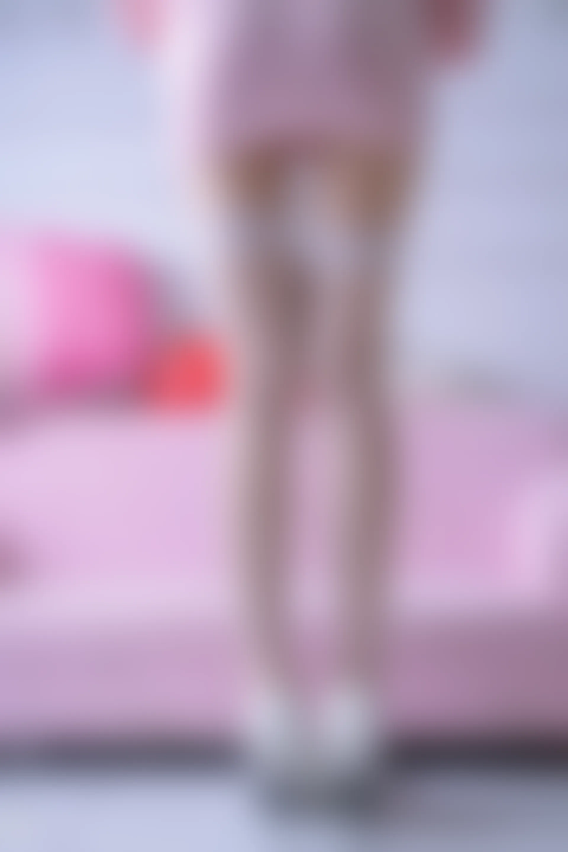 C04.004 粉色毛衣和白丝 [44P-906MB]