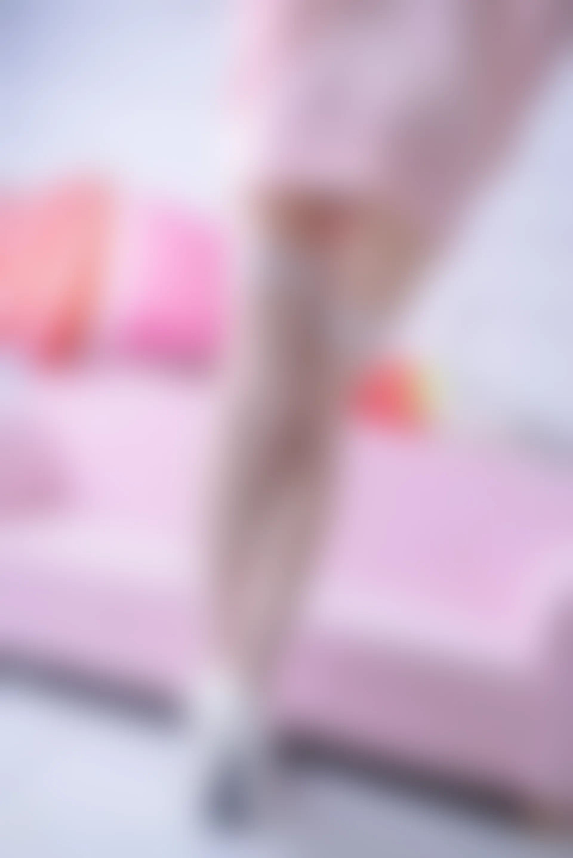 C04.004 粉色毛衣和白丝 [44P-906MB]
