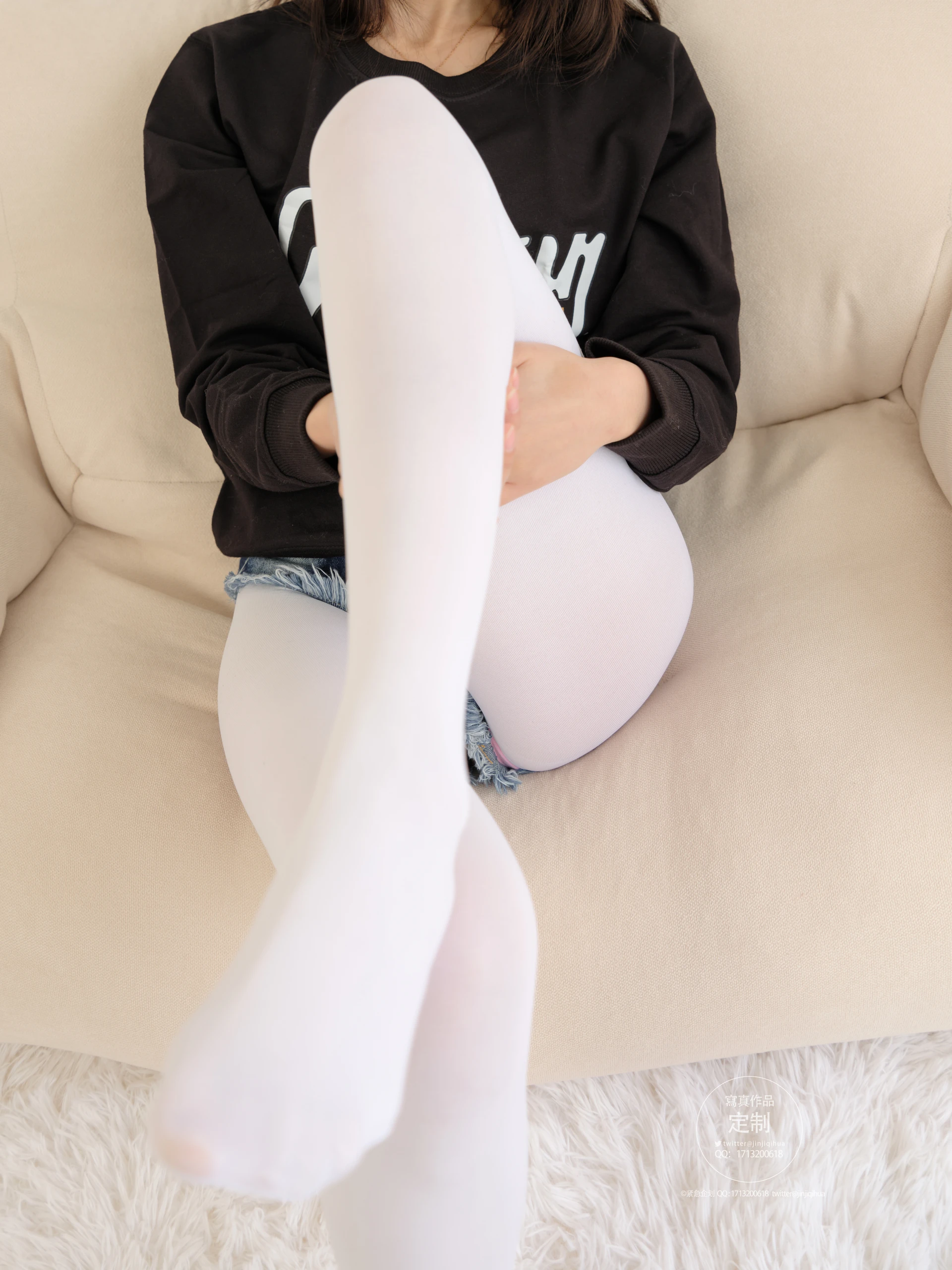 紧急企划 EX.001 [79P1V-2.79GB] 见希w 白丝牛仔裤牛仔裤, 白丝, 紧急企划, 美腿, 美足, 见希w