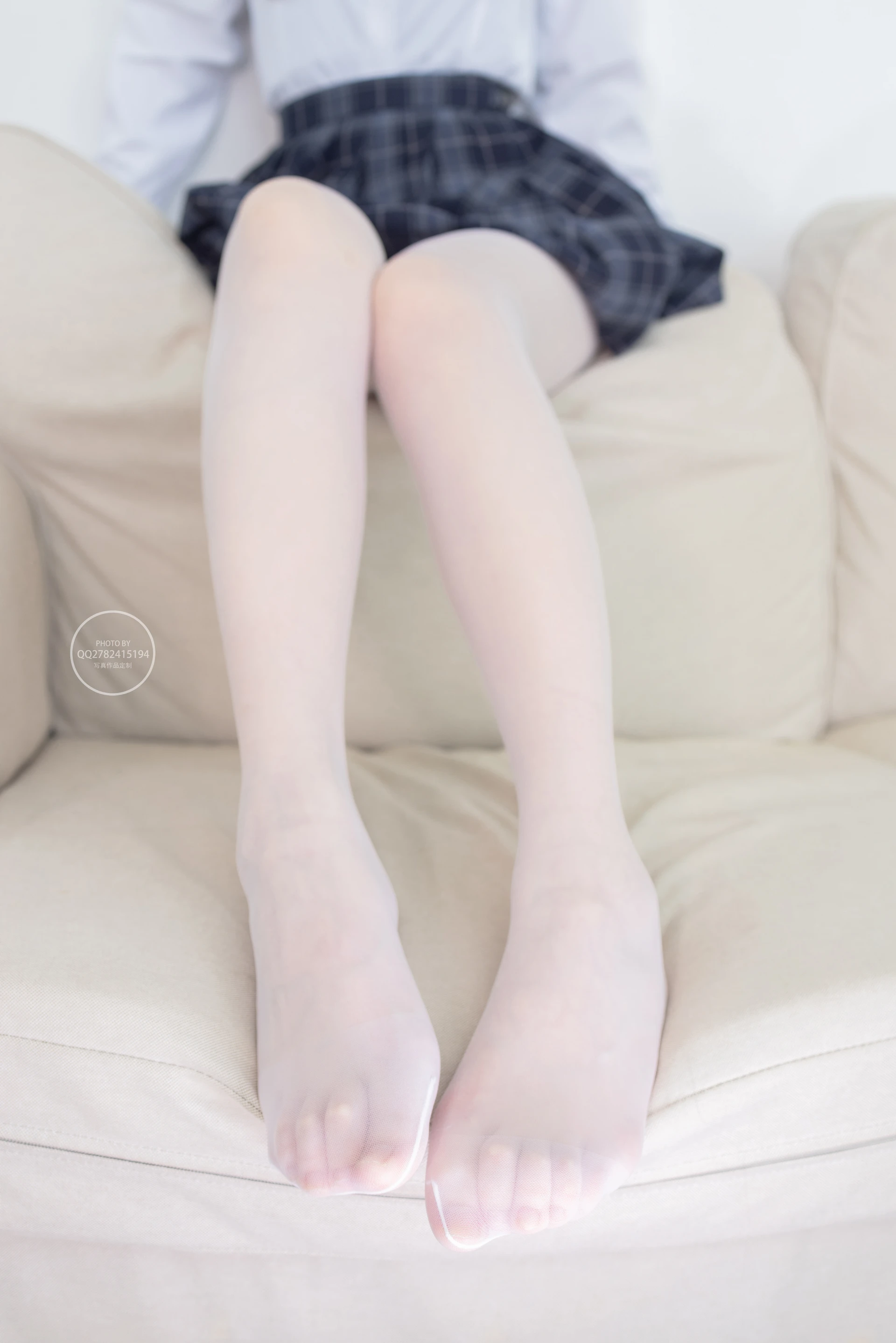 森萝财团 有料-45 小鱼 13D 室内超薄白丝JK制服 [100P-1.02G]JK, JK制服, 制服, 小鱼, 有料, 森萝财团, 白丝, 美腿, 美足