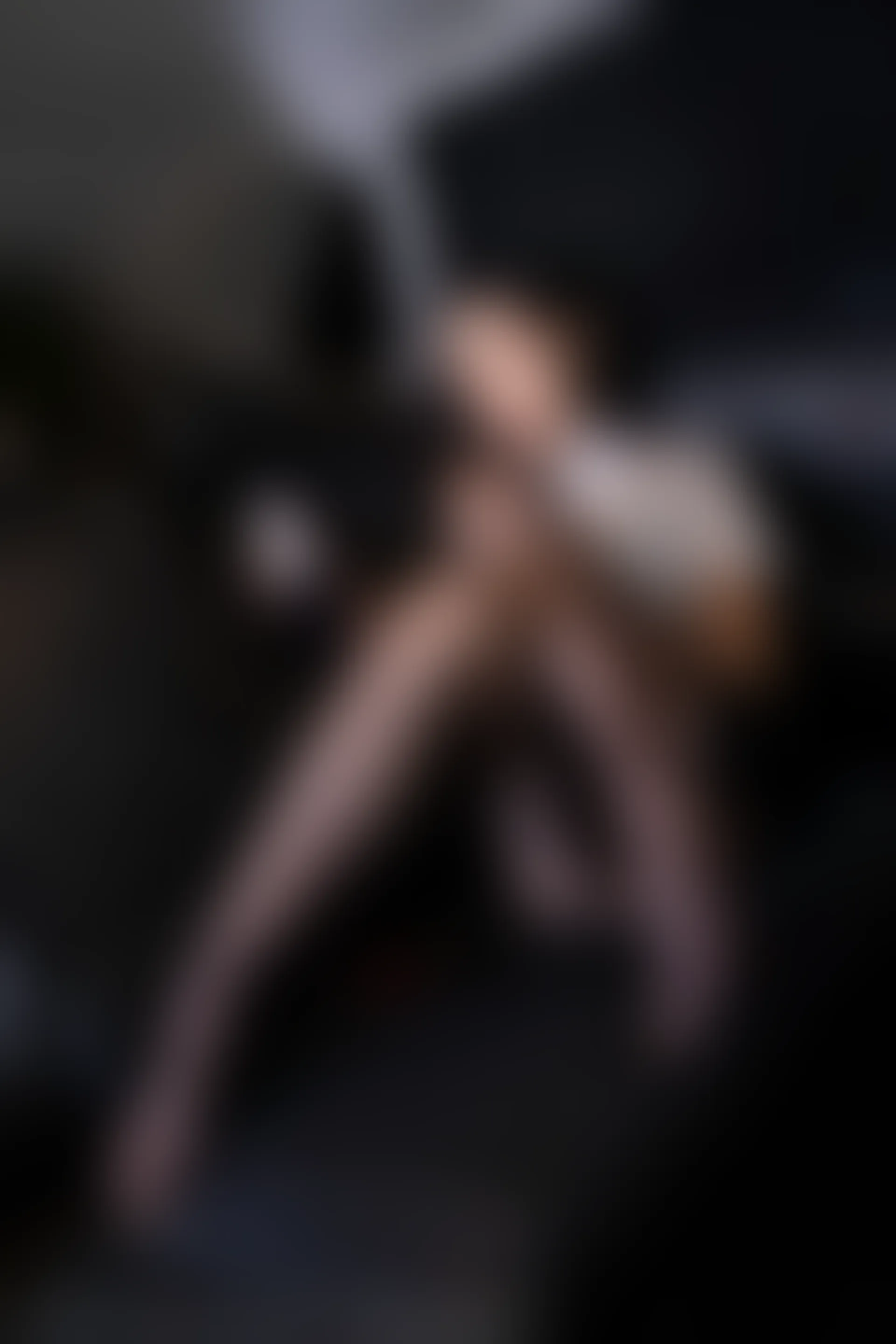 XiuRen秀人网 2022.04.15 No.4879 王馨瑶yanni 黑丝美腿 [77+1P614M]