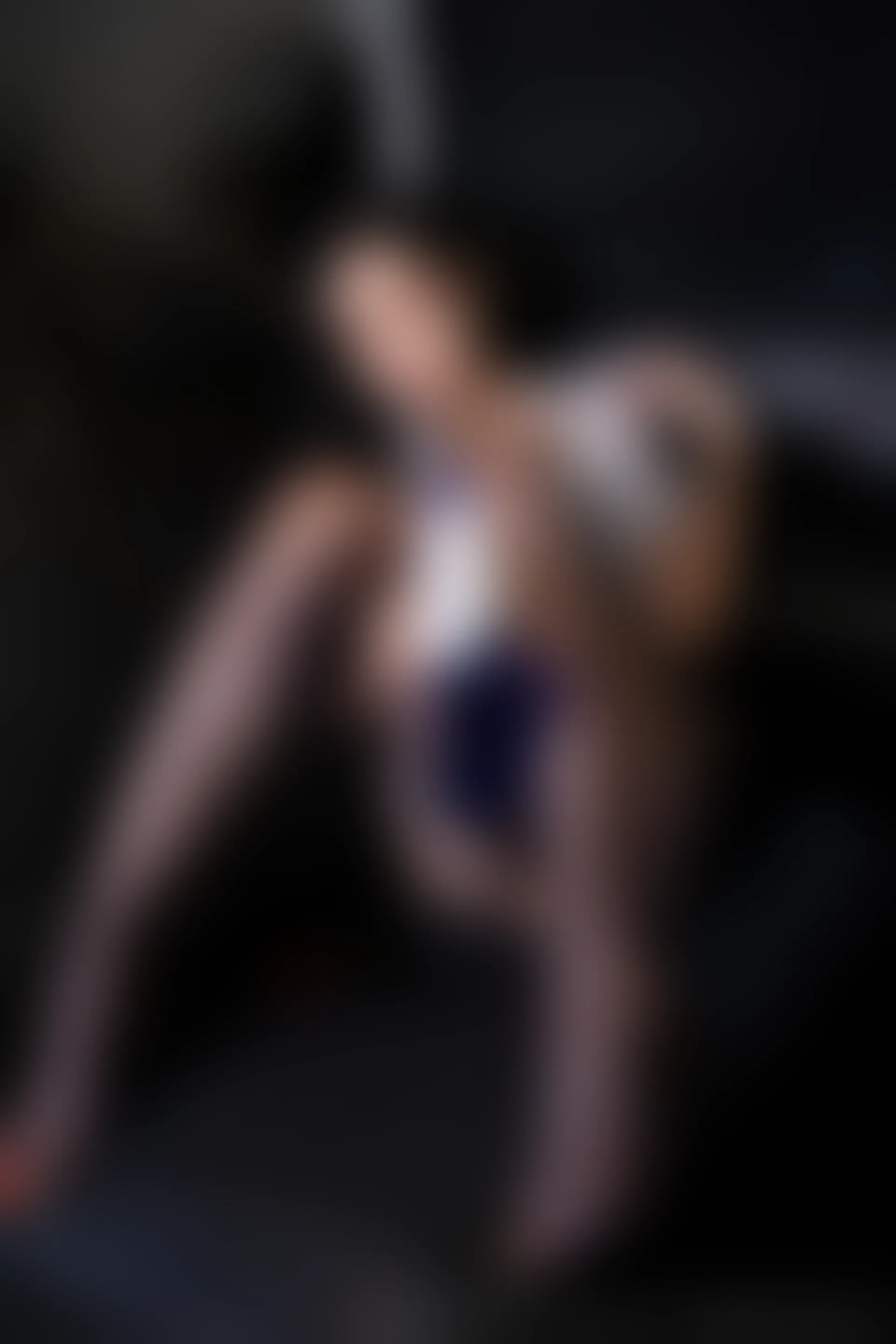 XiuRen秀人网 2022.04.15 No.4879 王馨瑶yanni 黑丝美腿 [77+1P614M]