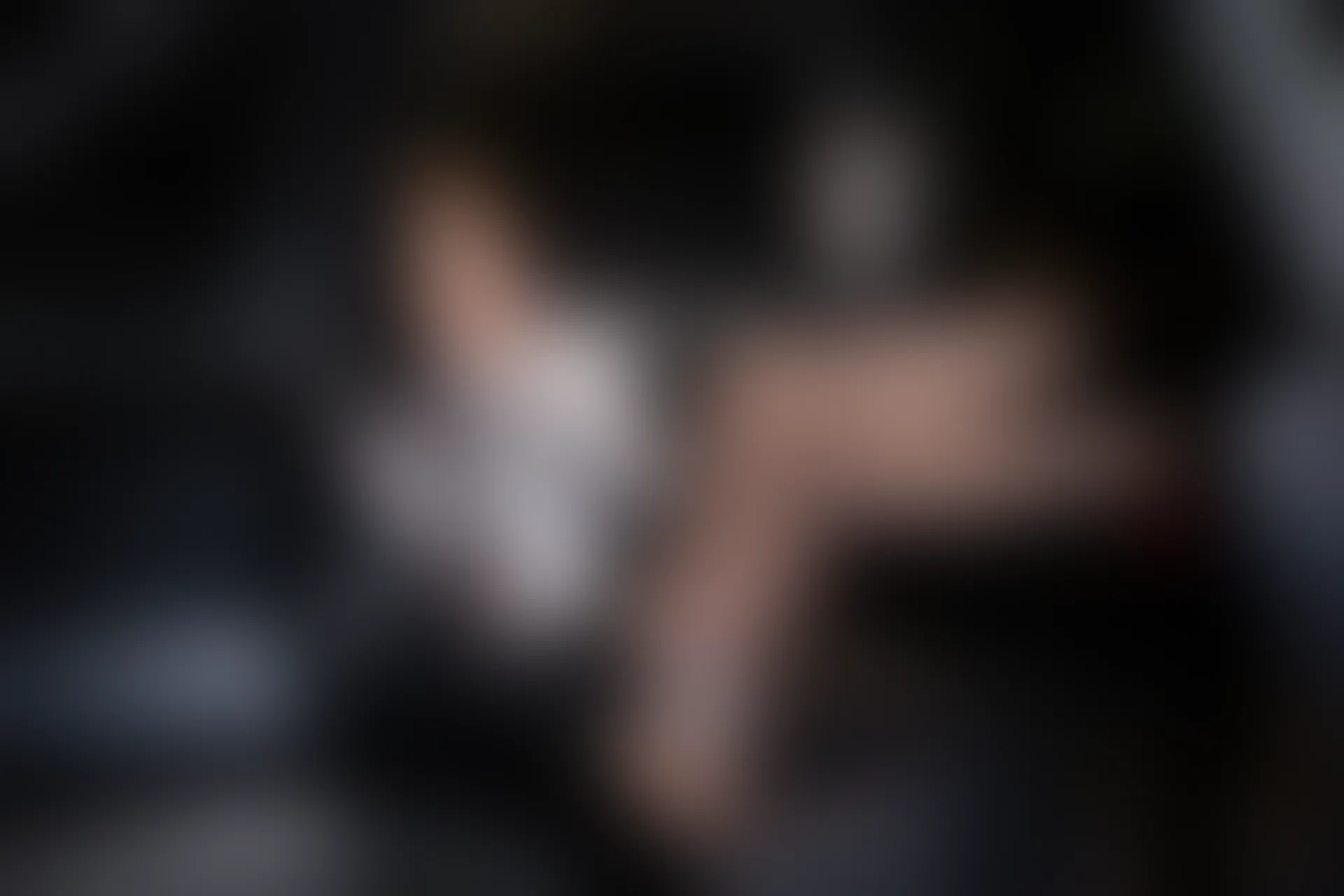 XiuRen秀人网 2022.04.15 No.4879 王馨瑶yanni 黑丝美腿 [77+1P614M]