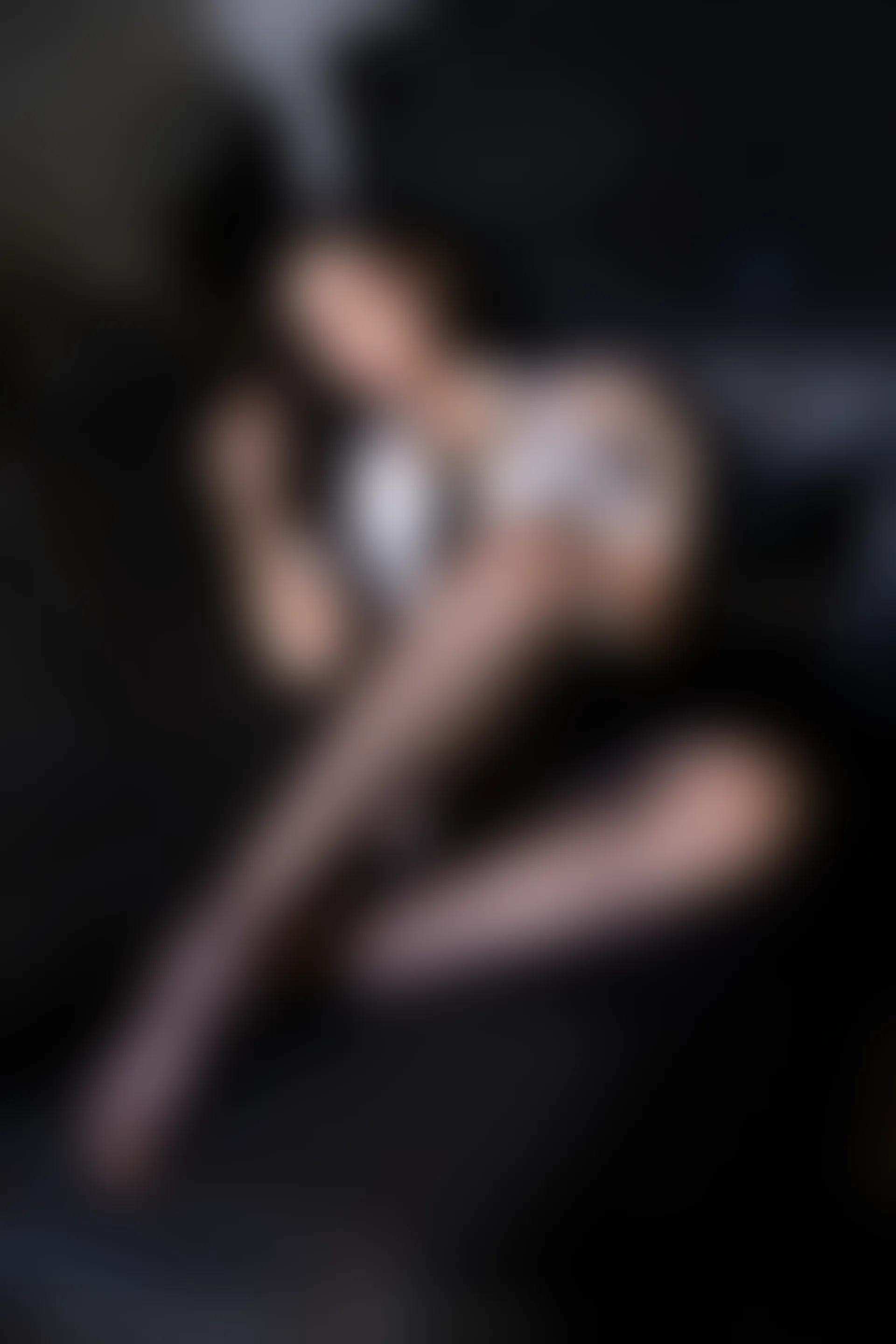 XiuRen秀人网 2022.04.15 No.4879 王馨瑶yanni 黑丝美腿 [77+1P614M]