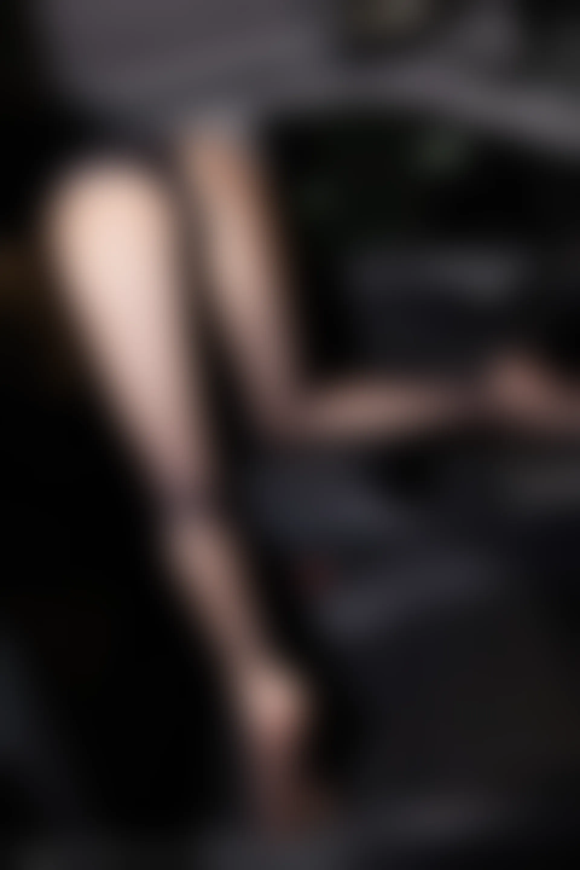 XiuRen秀人网 2022.04.15 No.4879 王馨瑶yanni 黑丝美腿 [77+1P614M]