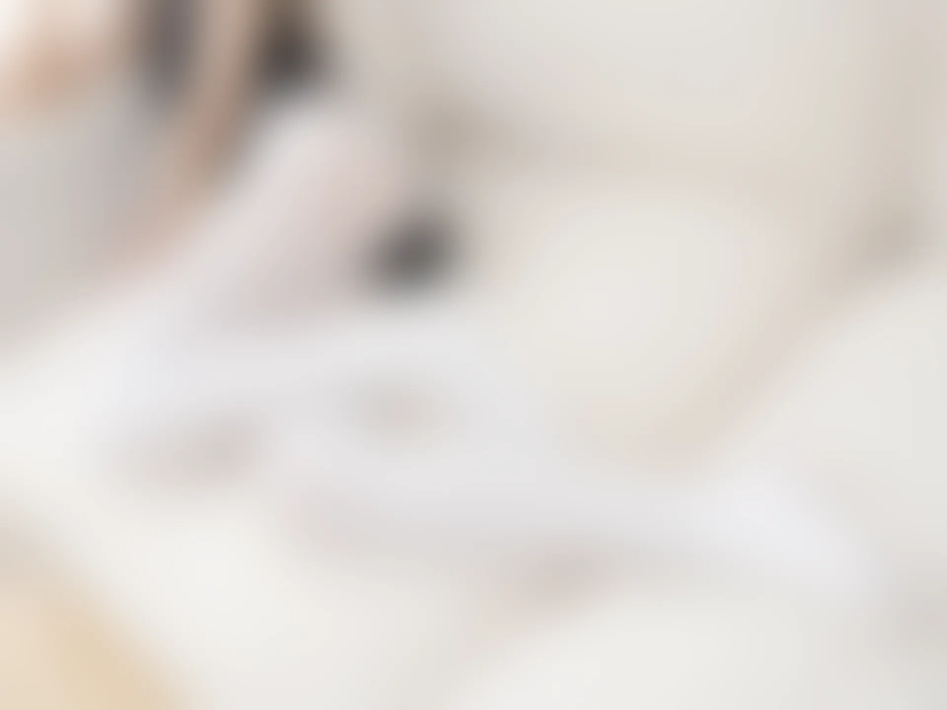 紧急企划 VOL.019 [85P-310MB] 一只喵喵梓 体操服白丝双马尾一只喵喵梓, 体操, 双马尾, 白丝, 紧急企划, 美腿, 美足