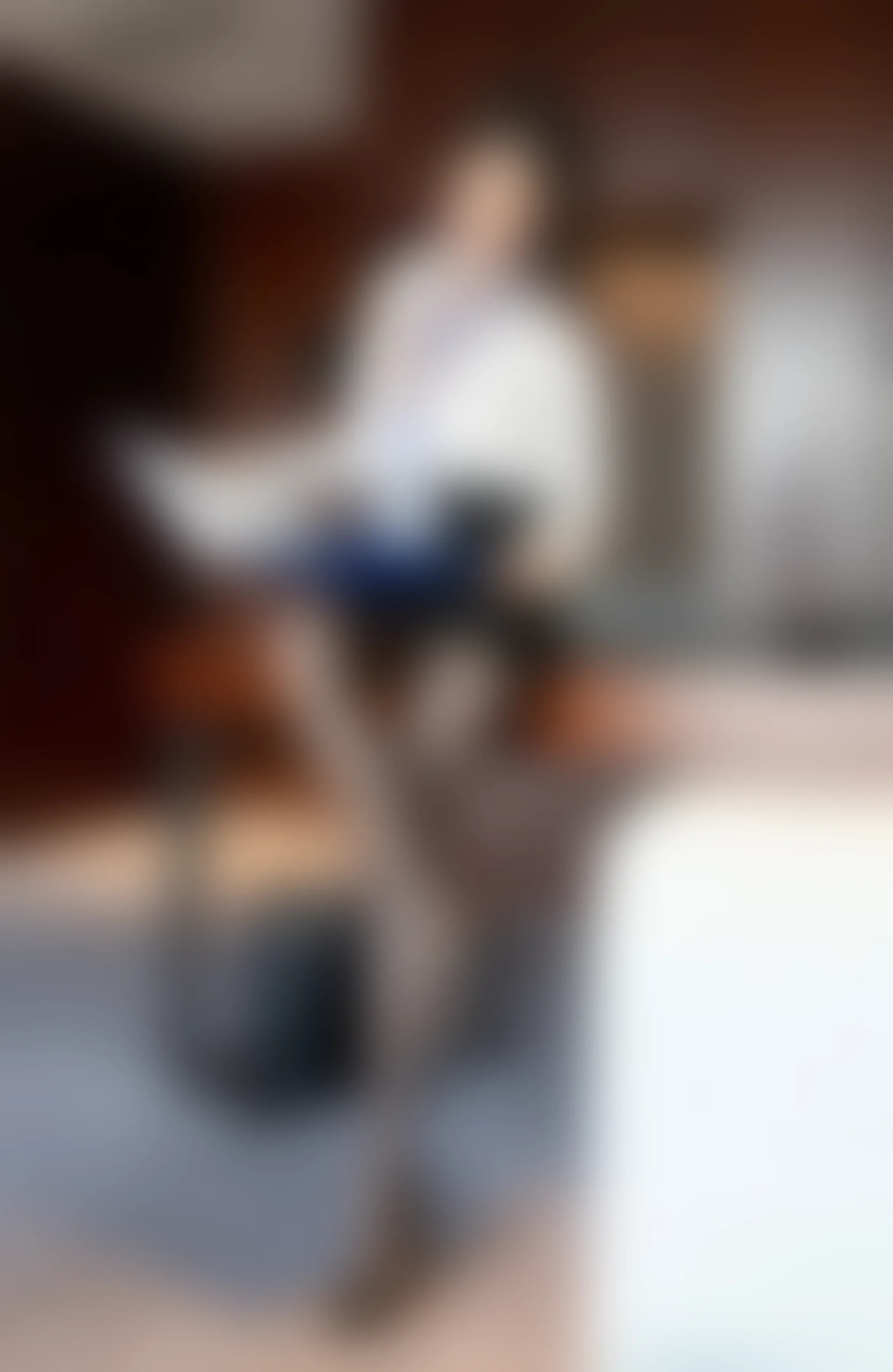 XiuRen秀人网 2021.12.02 No.4291 月音瞳 制服秘书[100+1P 984MB]