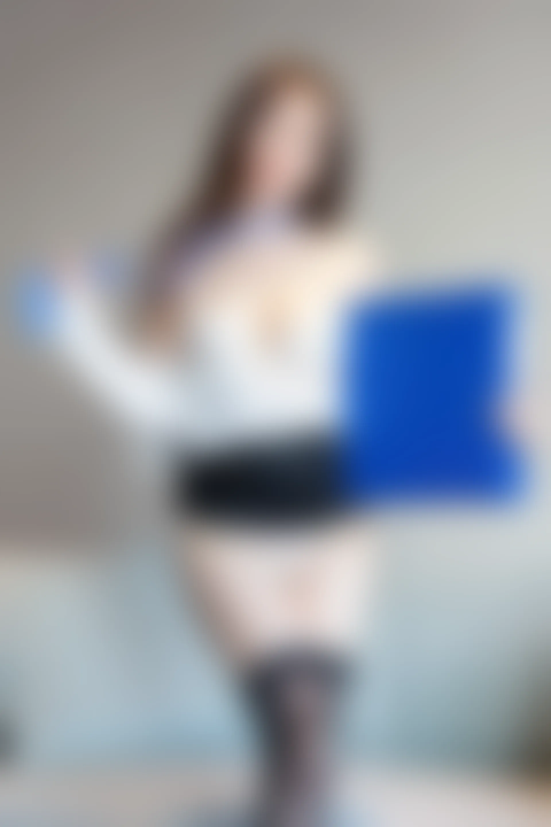 XiuRen秀人网 2021.12.02 No.4291 月音瞳 制服秘书[100+1P 984MB]