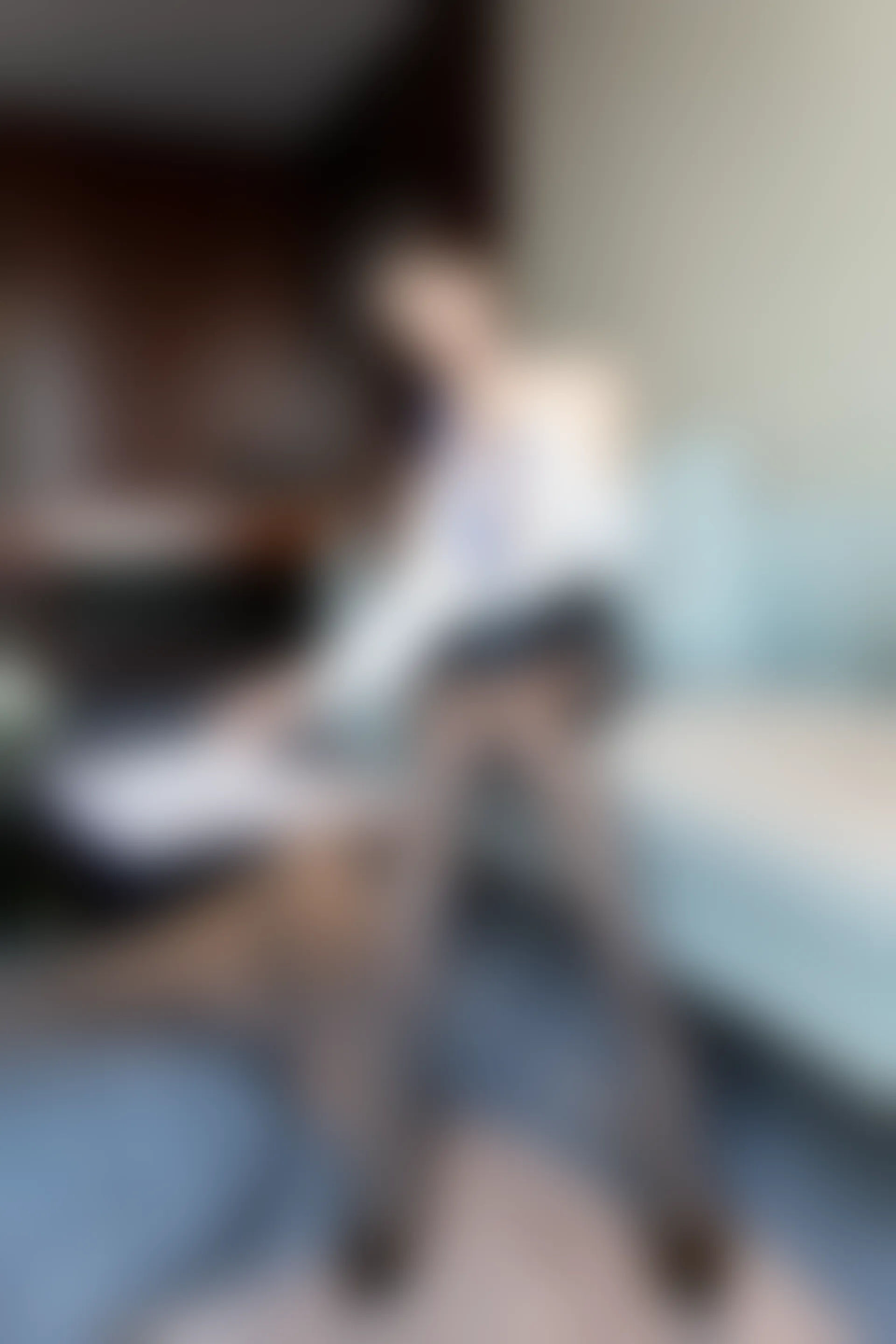 XiuRen秀人网 2021.12.02 No.4291 月音瞳 制服秘书[100+1P 984MB]
