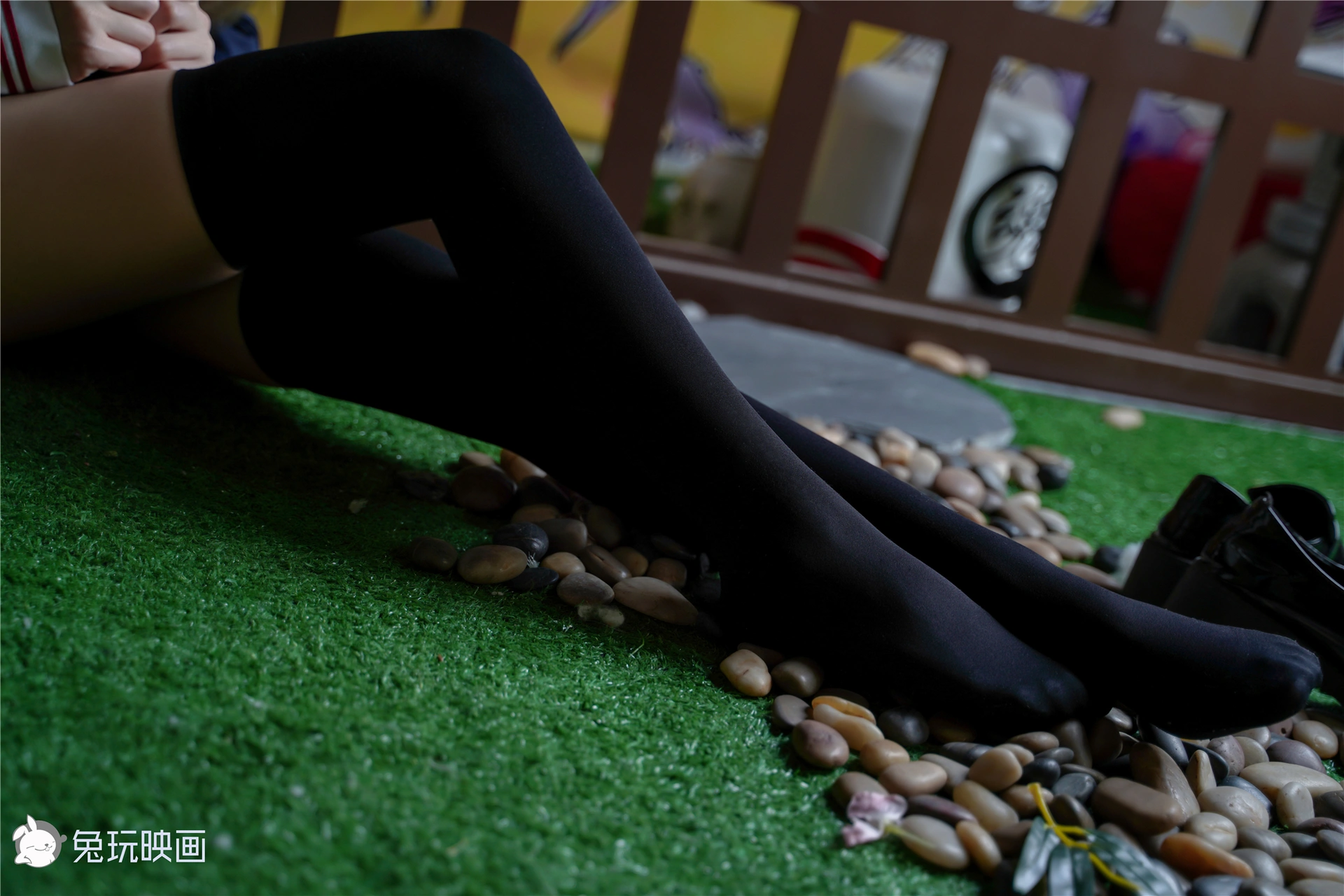 C01.005 黑色魅惑 [40P-175MB]