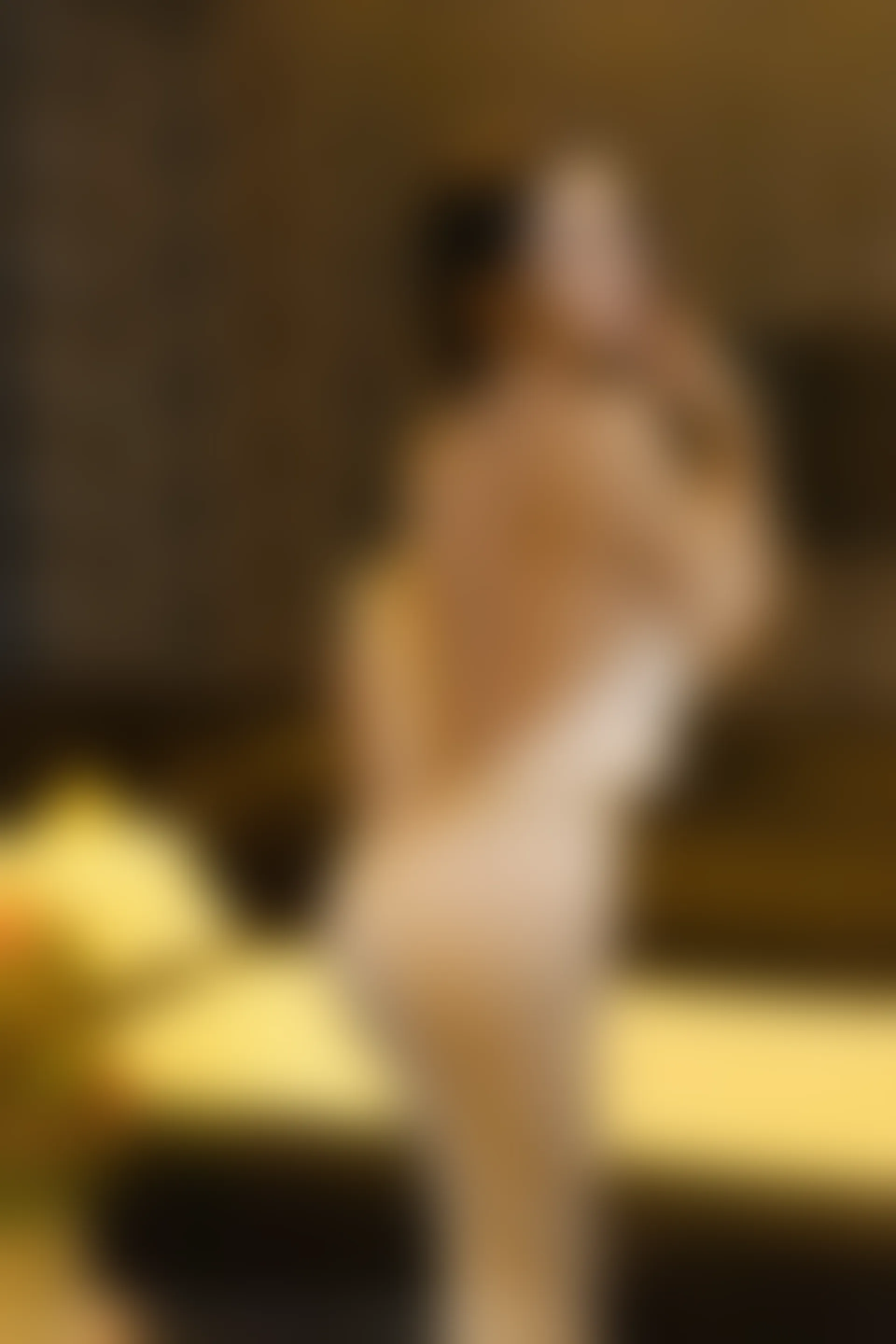 XiuRen秀人网 2021.11.02 No.4155 允爾 成都旅拍[67+1P 615MB]
