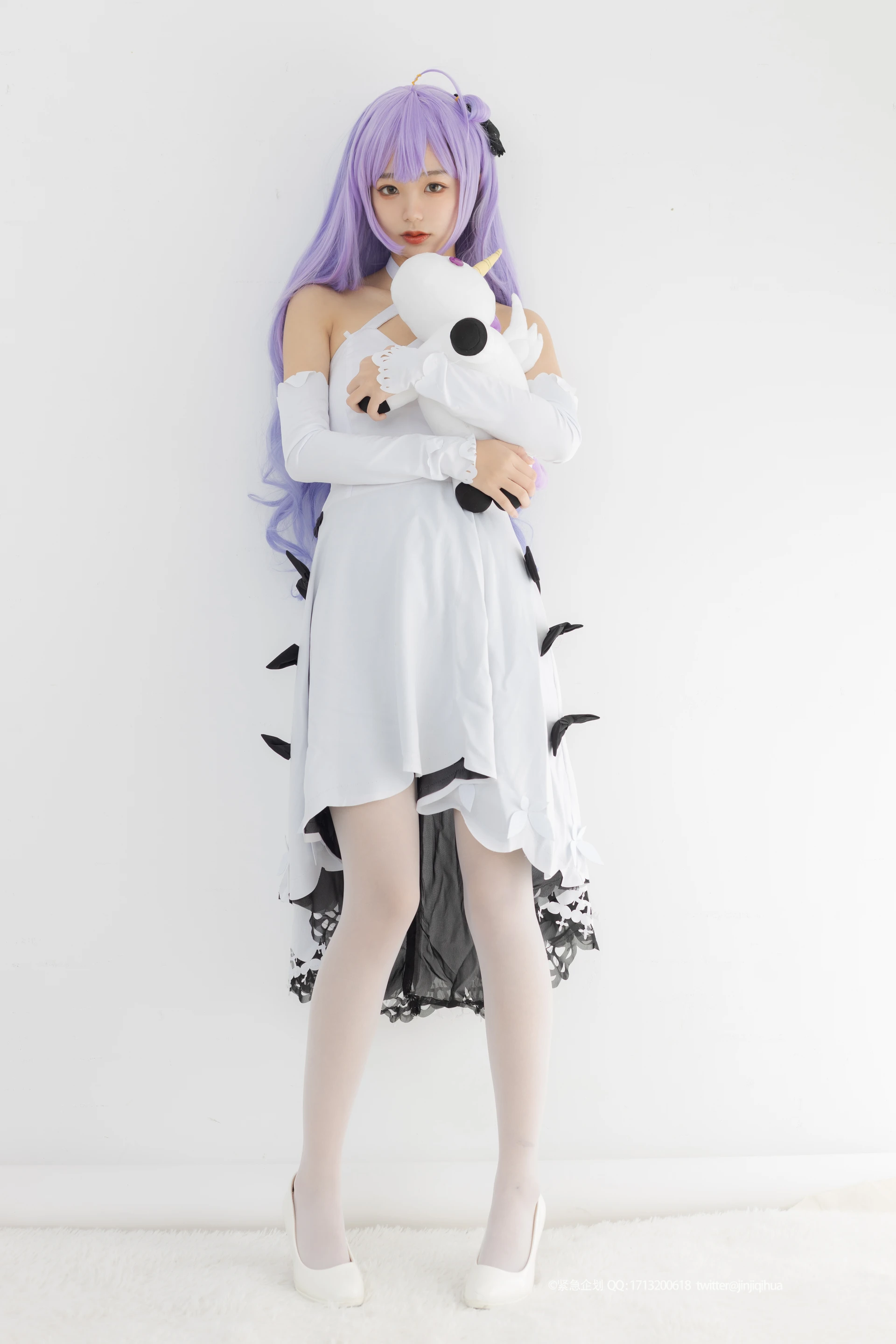 紧急企划 VOL.009 [88P1V-1.38G] 一只喵喵梓COS, 一只喵喵梓, 独角兽, 白丝, 紧急企划, 美腿, 美足