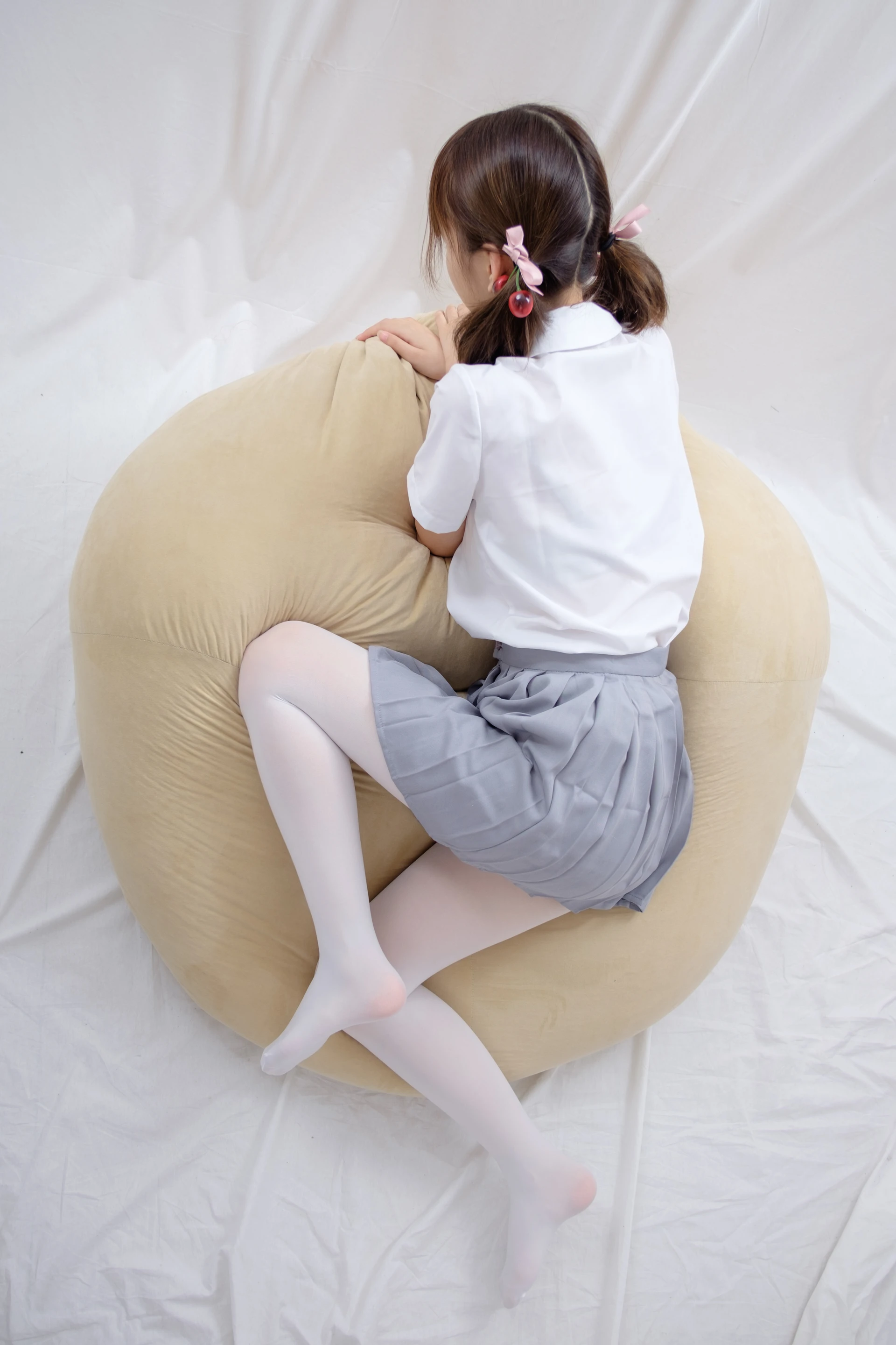 森萝财团 R15-025 [75P-314M]学生装, 森萝财团, 白丝, 美腿