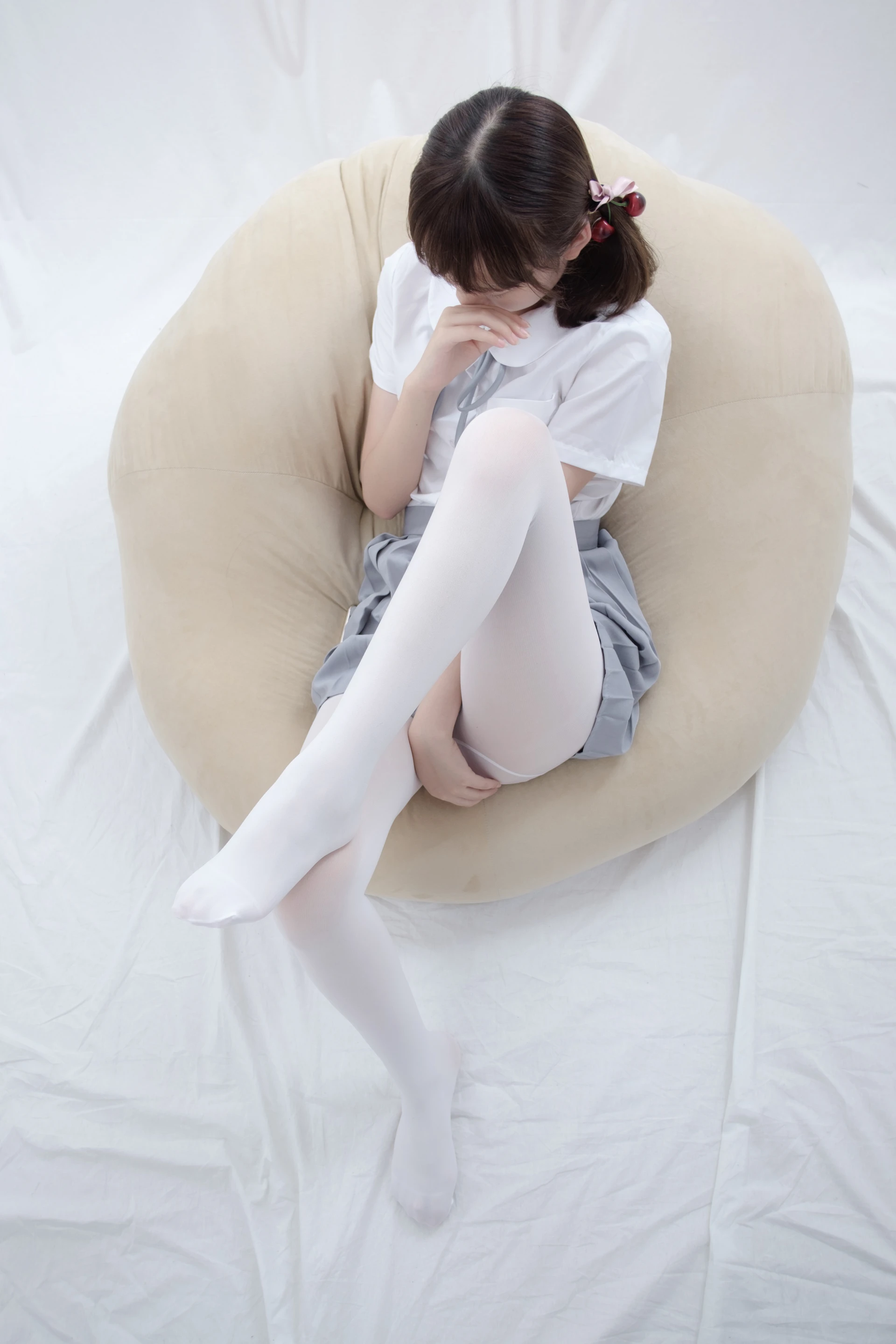 森萝财团 R15-025 [75P-314M]学生装, 森萝财团, 白丝, 美腿