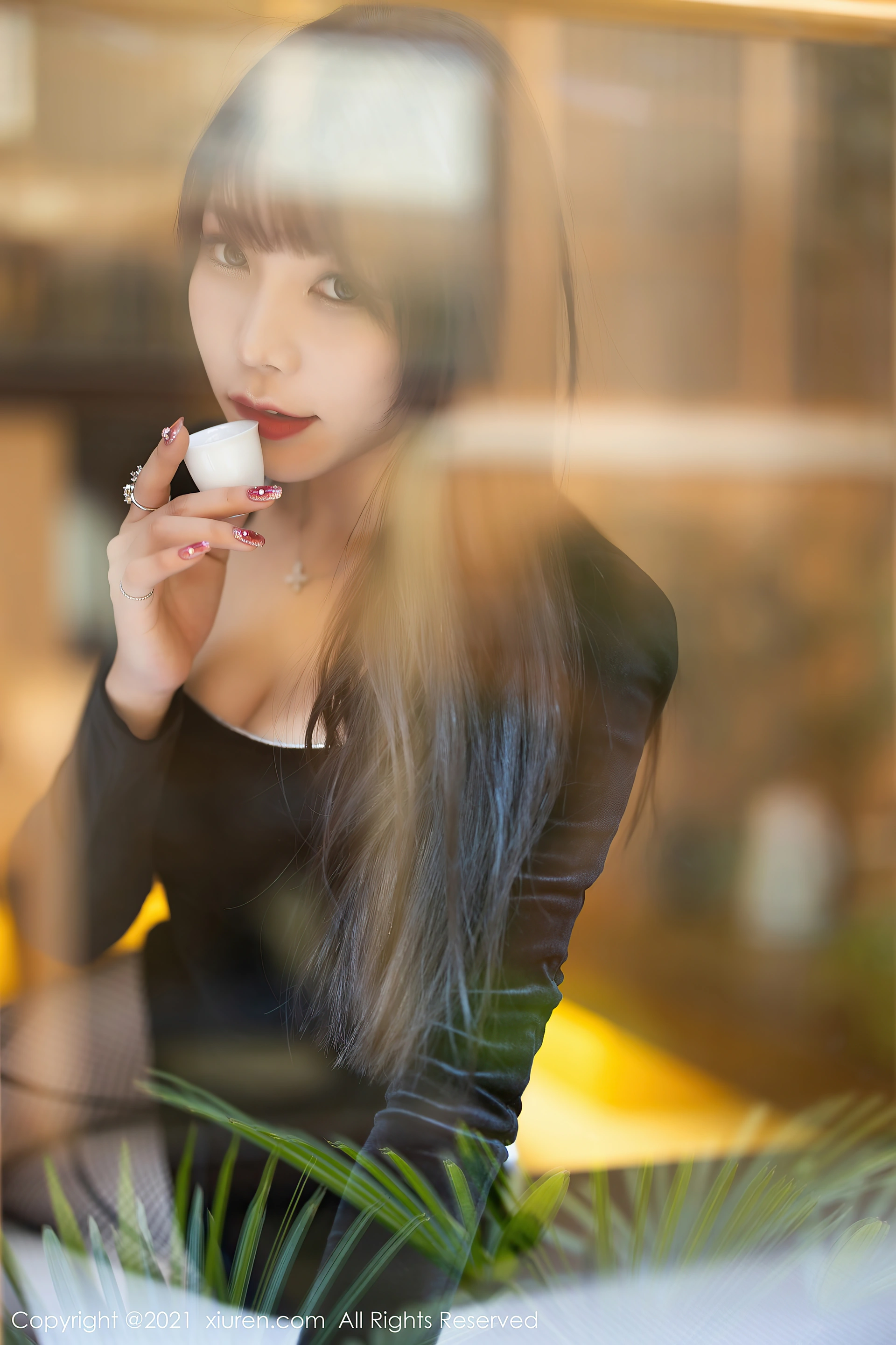 XiuRen秀人网 2021.12.09 No.4322 芝芝Booty 黑丝御姐[87+1P 762MB]
