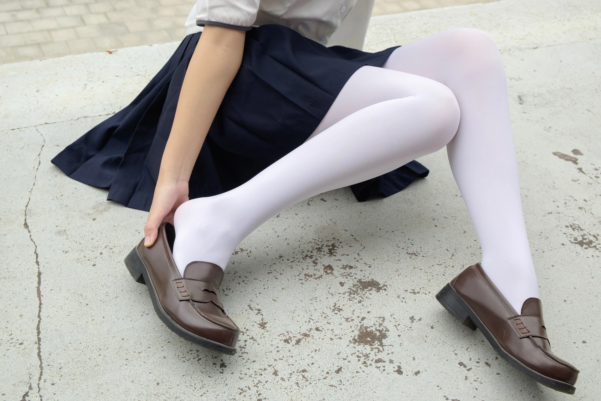 森萝财团 R15-034 [102P-694M]学生装, 森萝财团, 白丝, 美腿