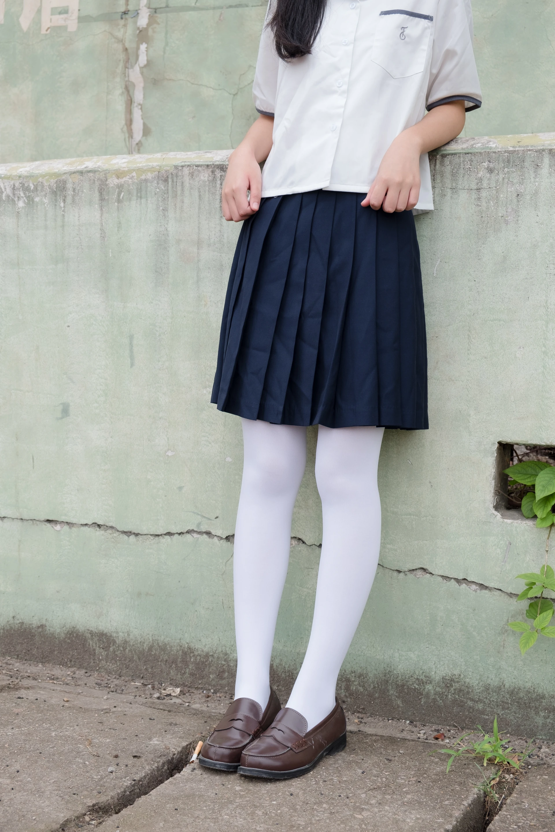 森萝财团 R15-034 [102P-694M]学生装, 森萝财团, 白丝, 美腿