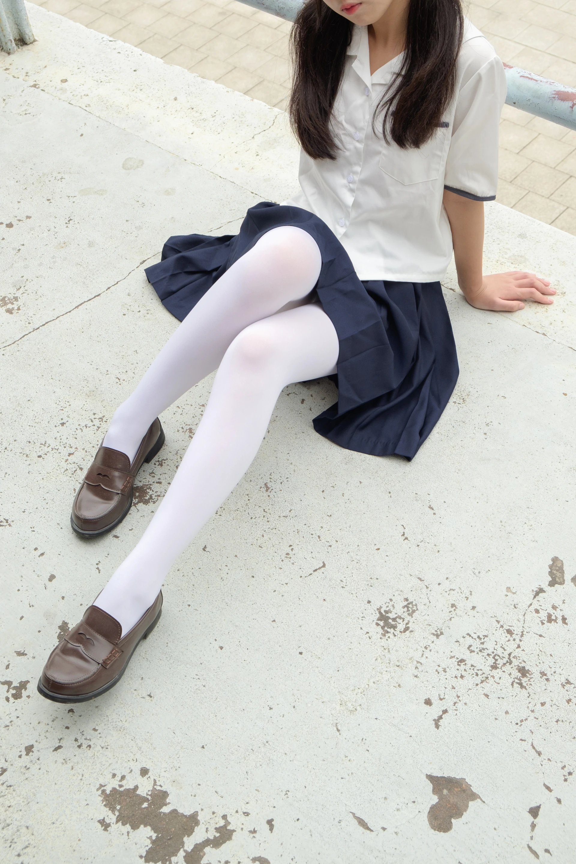 森萝财团 R15-034 [102P-694M]学生装, 森萝财团, 白丝, 美腿