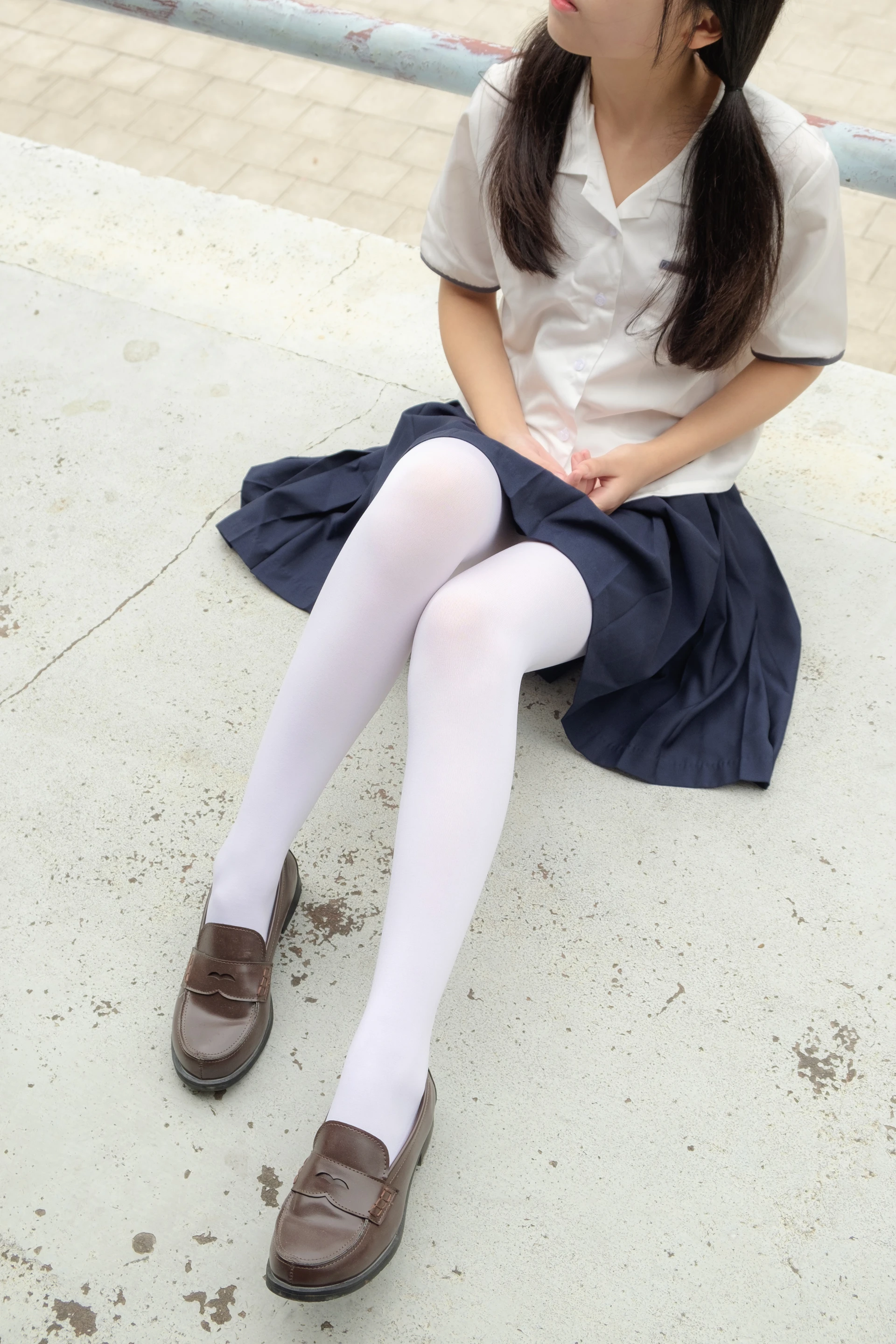 森萝财团 R15-034 [102P-694M]学生装, 森萝财团, 白丝, 美腿