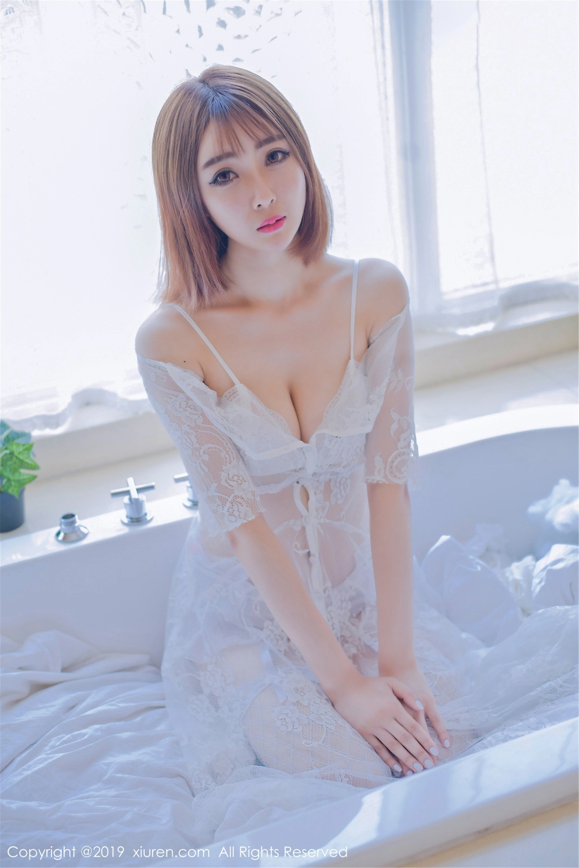 XiuRen秀人网 2019.04.19 No.1406 凌萍儿[47+1P185M]