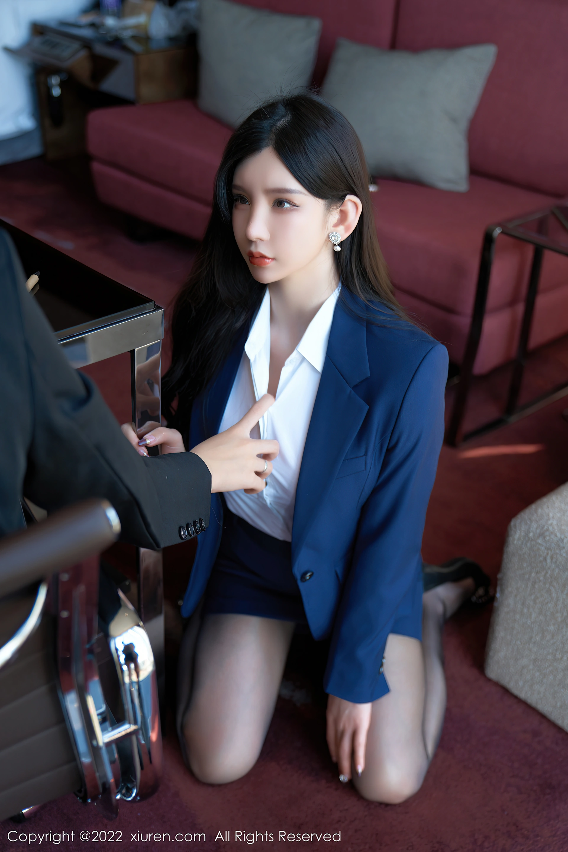 XiuRen秀人网 2022.03.11 No.4708 周于希Sally 黑丝美腿[83+1P 777MB]