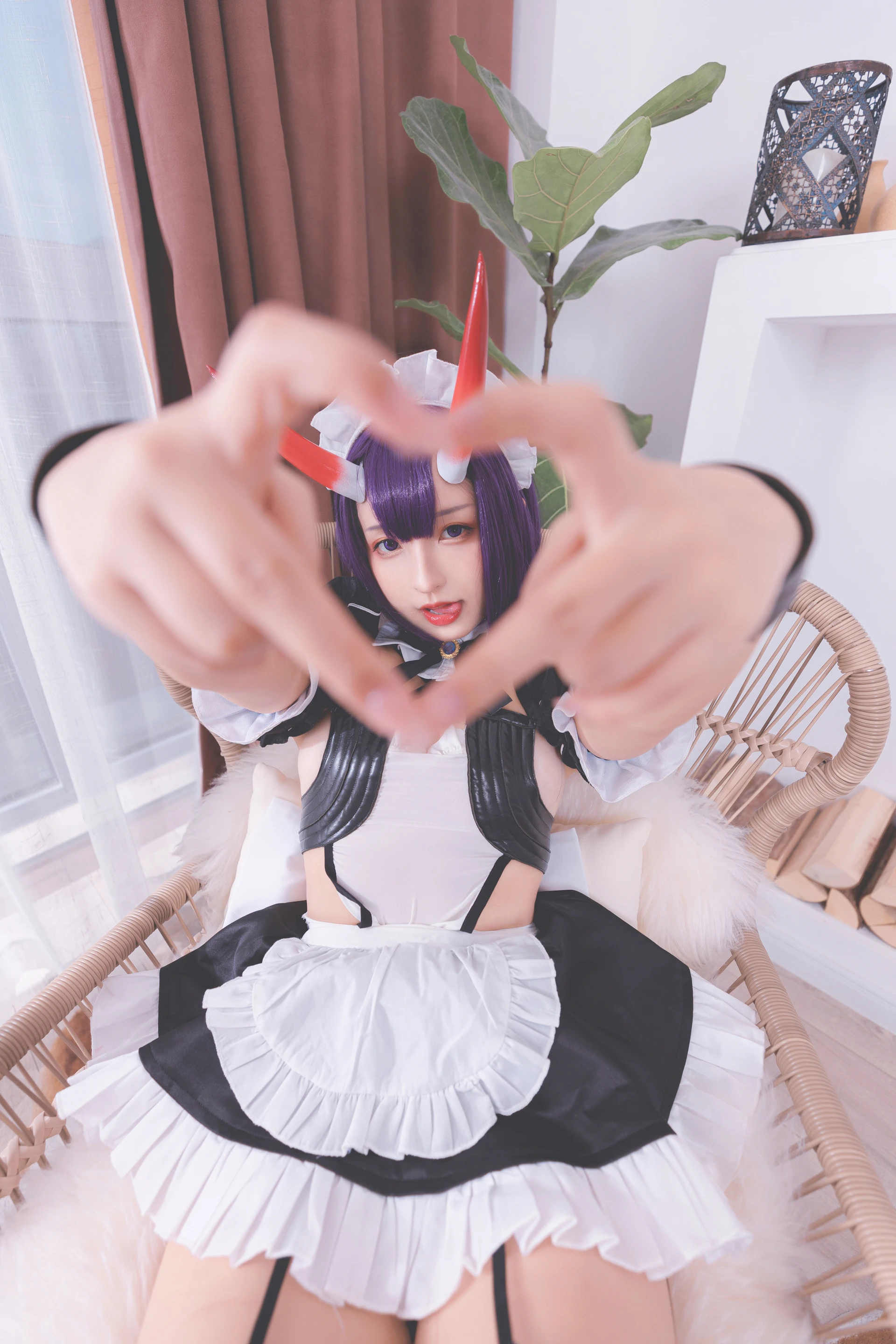 神楽坂真冬 第三季 序号5：《果実の酒気》酒吞cos [150P3V-752MB]内衣, 女仆, 神楽坂真冬, 美腿, 美足, 黑丝