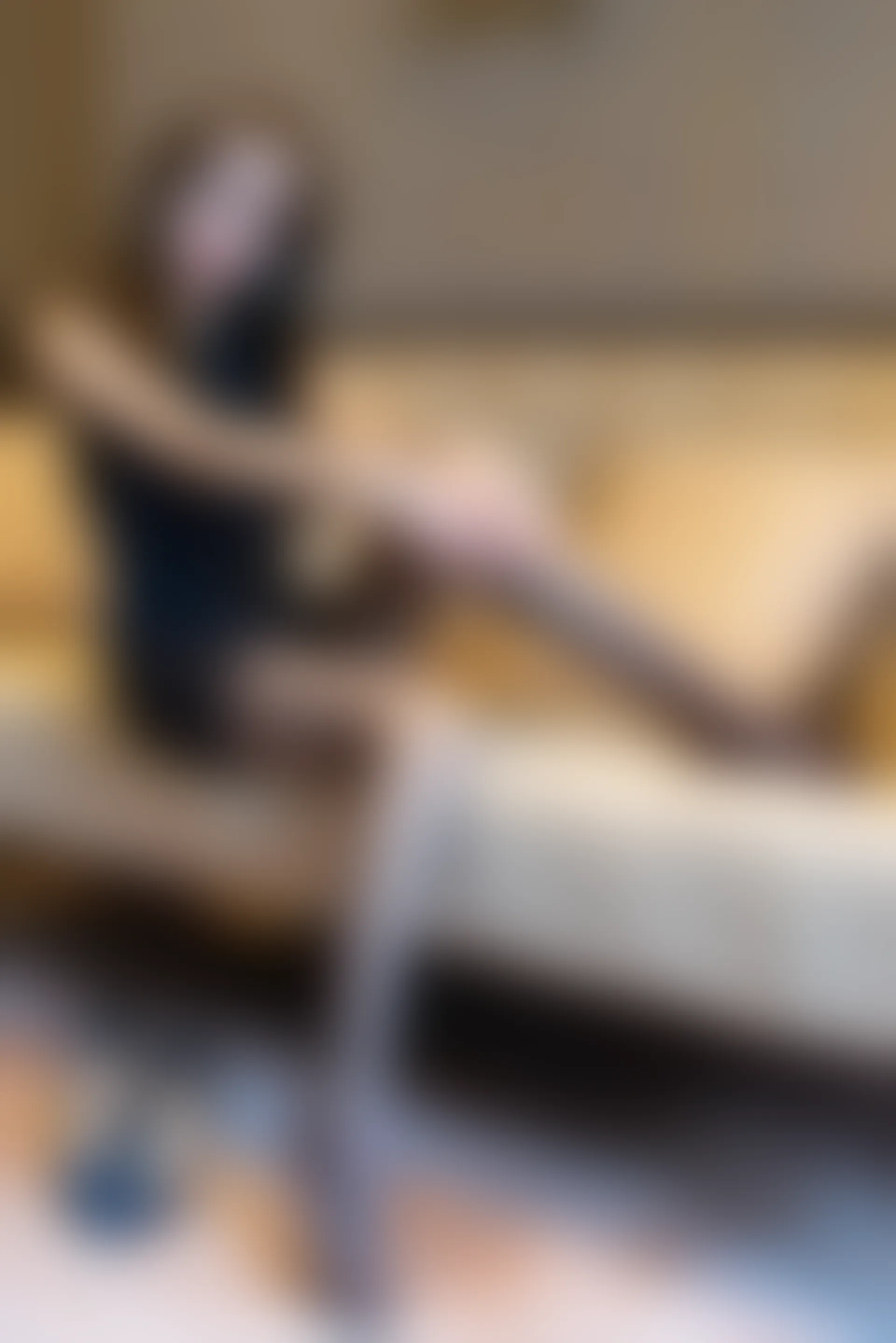 XiuRen秀人网 2019.11.08 No.1782 奶瓶土肥圆矮挫丑黑穷 [82+1P]