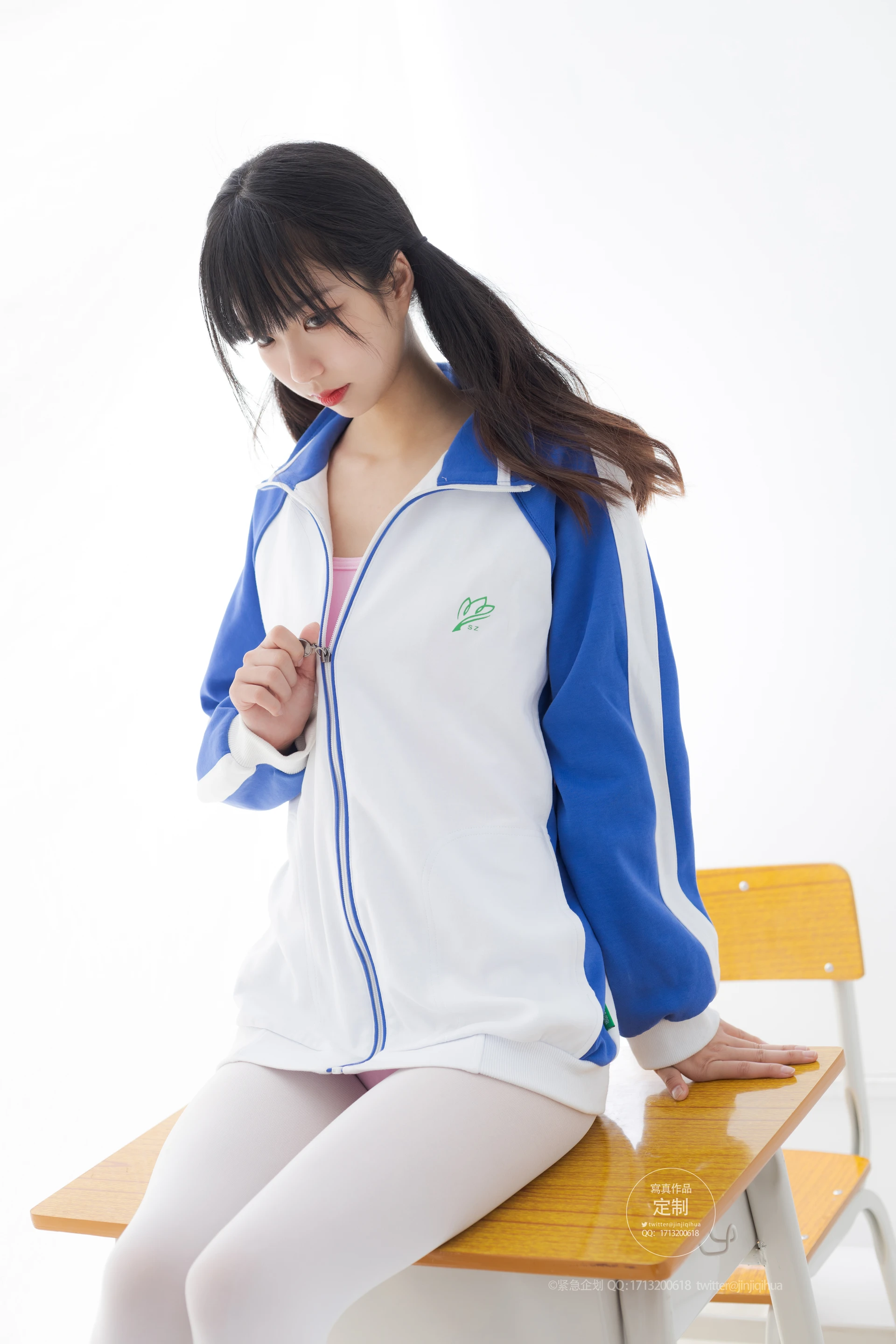 紧急企划 VOL.014 [104P1V-1.7G] 一只喵喵梓一只喵喵梓, 校服, 白丝, 紧急企划, 美腿, 美足, 芭蕾服