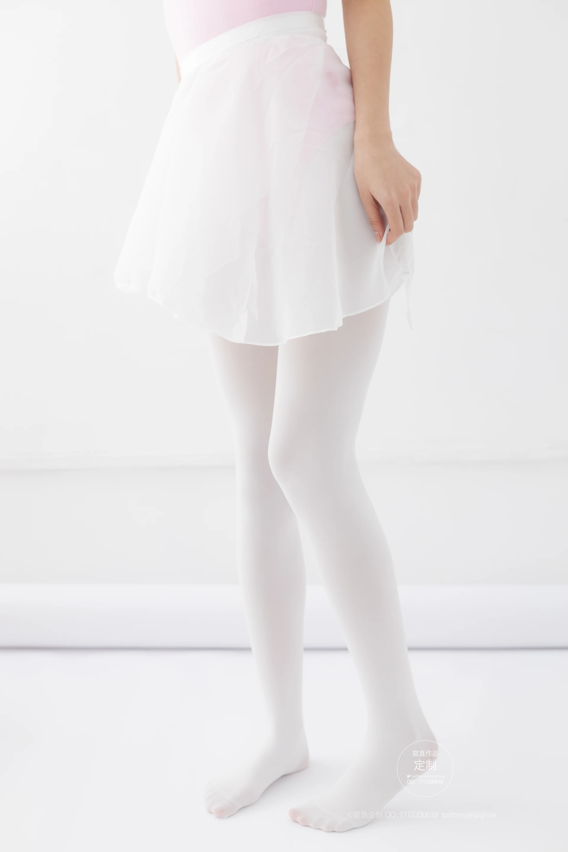 紧急企划 VOL.014 [104P1V-1.7G] 一只喵喵梓一只喵喵梓, 校服, 白丝, 紧急企划, 美腿, 美足, 芭蕾服