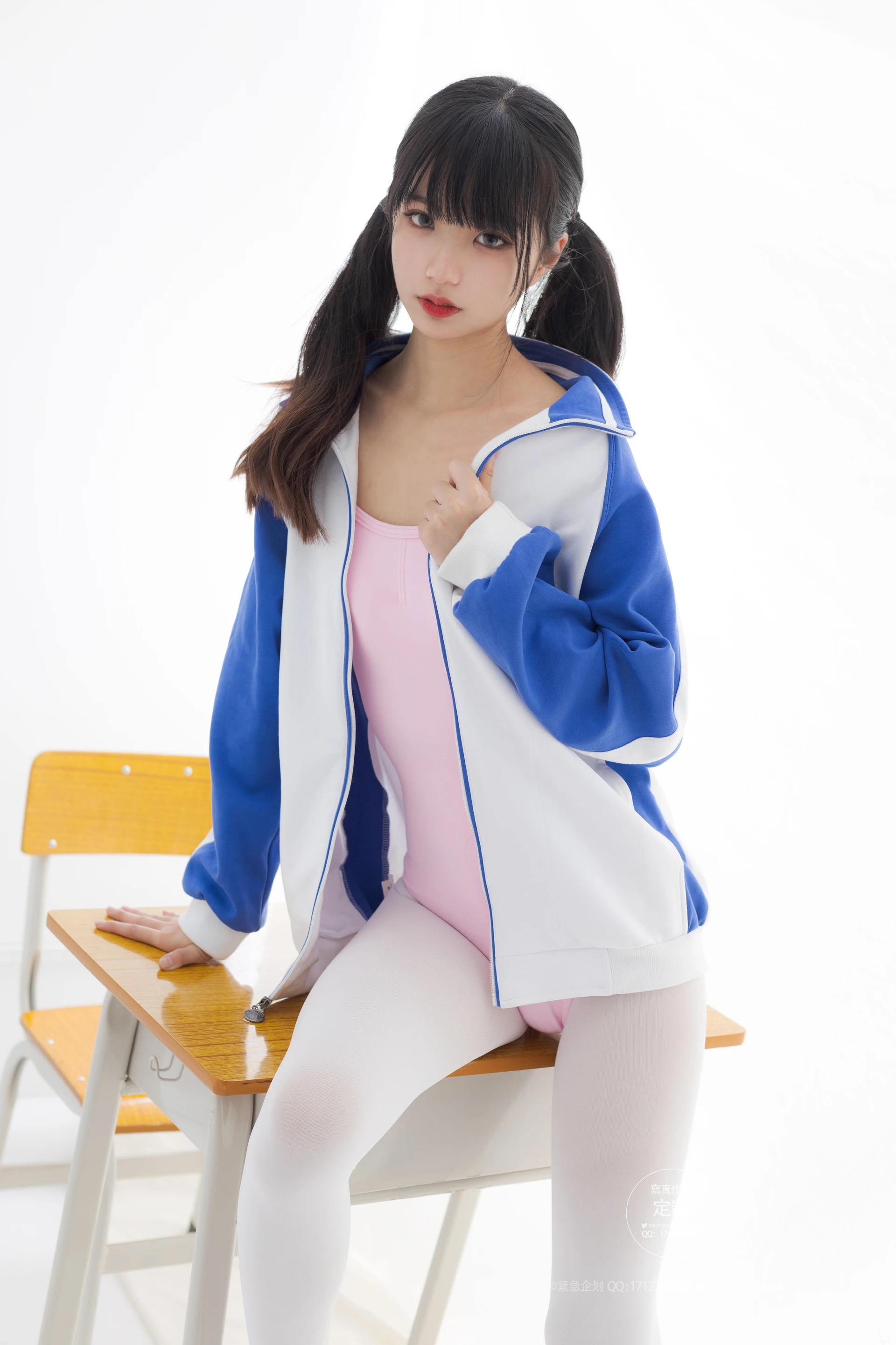 紧急企划 VOL.014 [104P1V-1.7G] 一只喵喵梓一只喵喵梓, 校服, 白丝, 紧急企划, 美腿, 美足, 芭蕾服