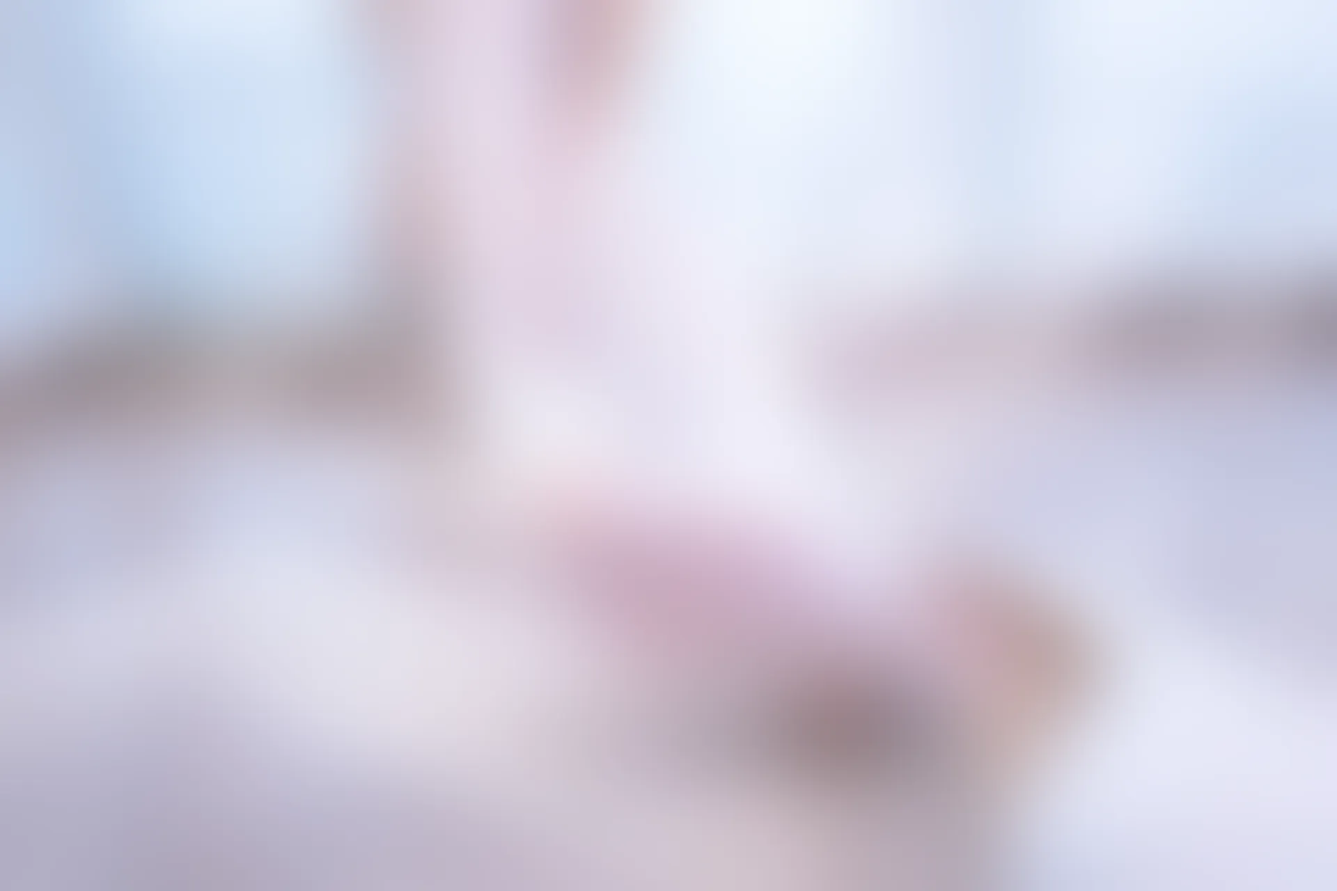 神楽坂真冬 第三季 序号33：兔女郎与钢管《バニーバブル》 [150P2V-825MB]标签：兔女郎, 内衣, 双马尾, 白丝, 神楽坂真冬, 美腿, 美足, 高跟鞋, 黑丝