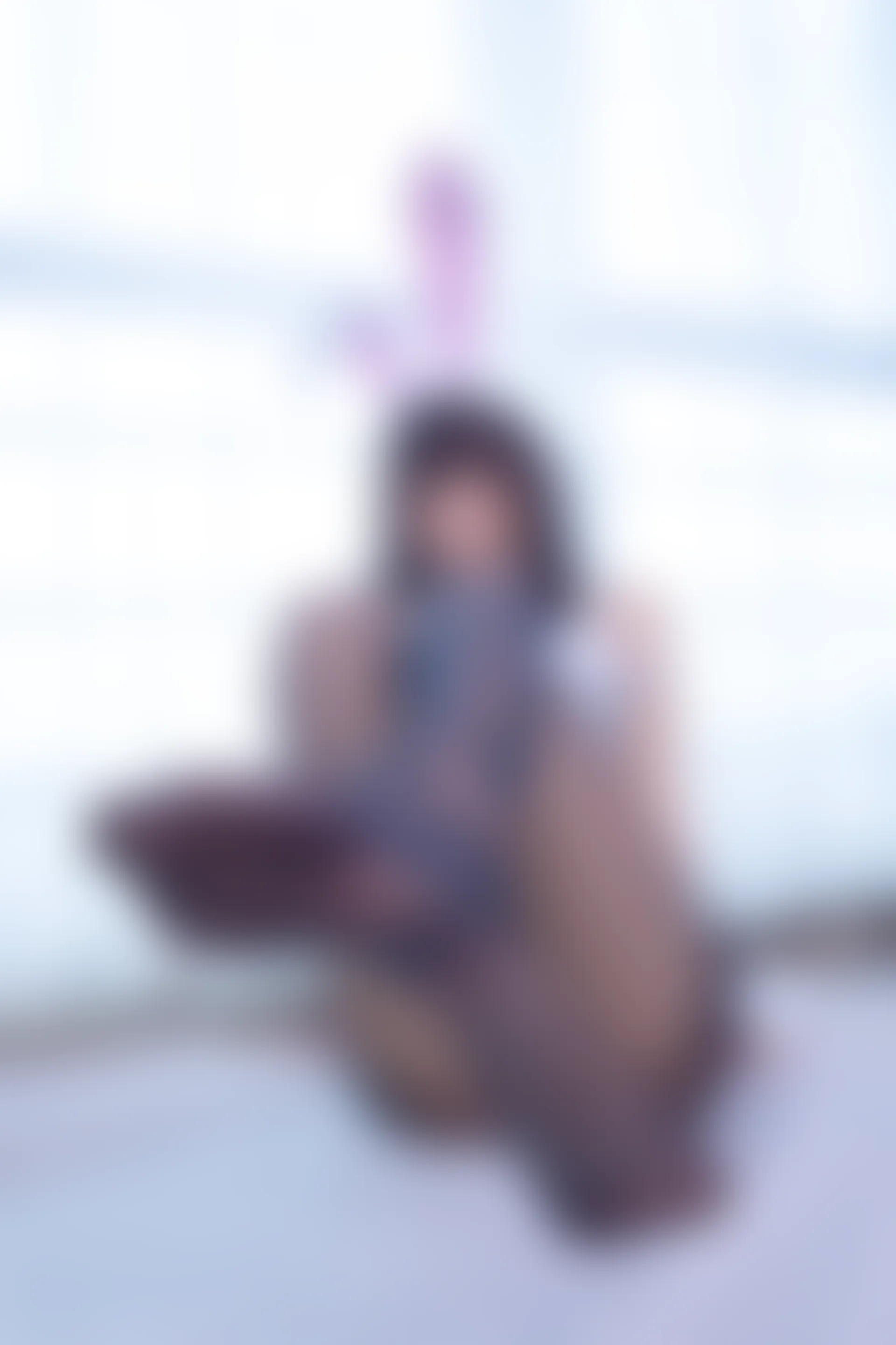 神楽坂真冬 第三季 序号33：兔女郎与钢管《バニーバブル》 [150P2V-825MB]标签：兔女郎, 内衣, 双马尾, 白丝, 神楽坂真冬, 美腿, 美足, 高跟鞋, 黑丝