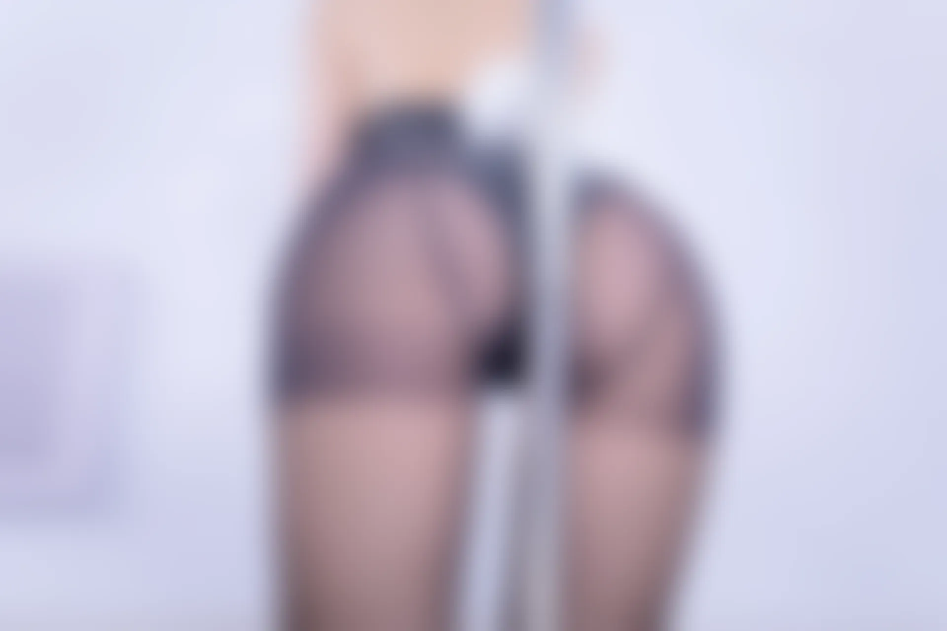 神楽坂真冬 第三季 序号33：兔女郎与钢管《バニーバブル》 [150P2V-825MB]标签：兔女郎, 内衣, 双马尾, 白丝, 神楽坂真冬, 美腿, 美足, 高跟鞋, 黑丝