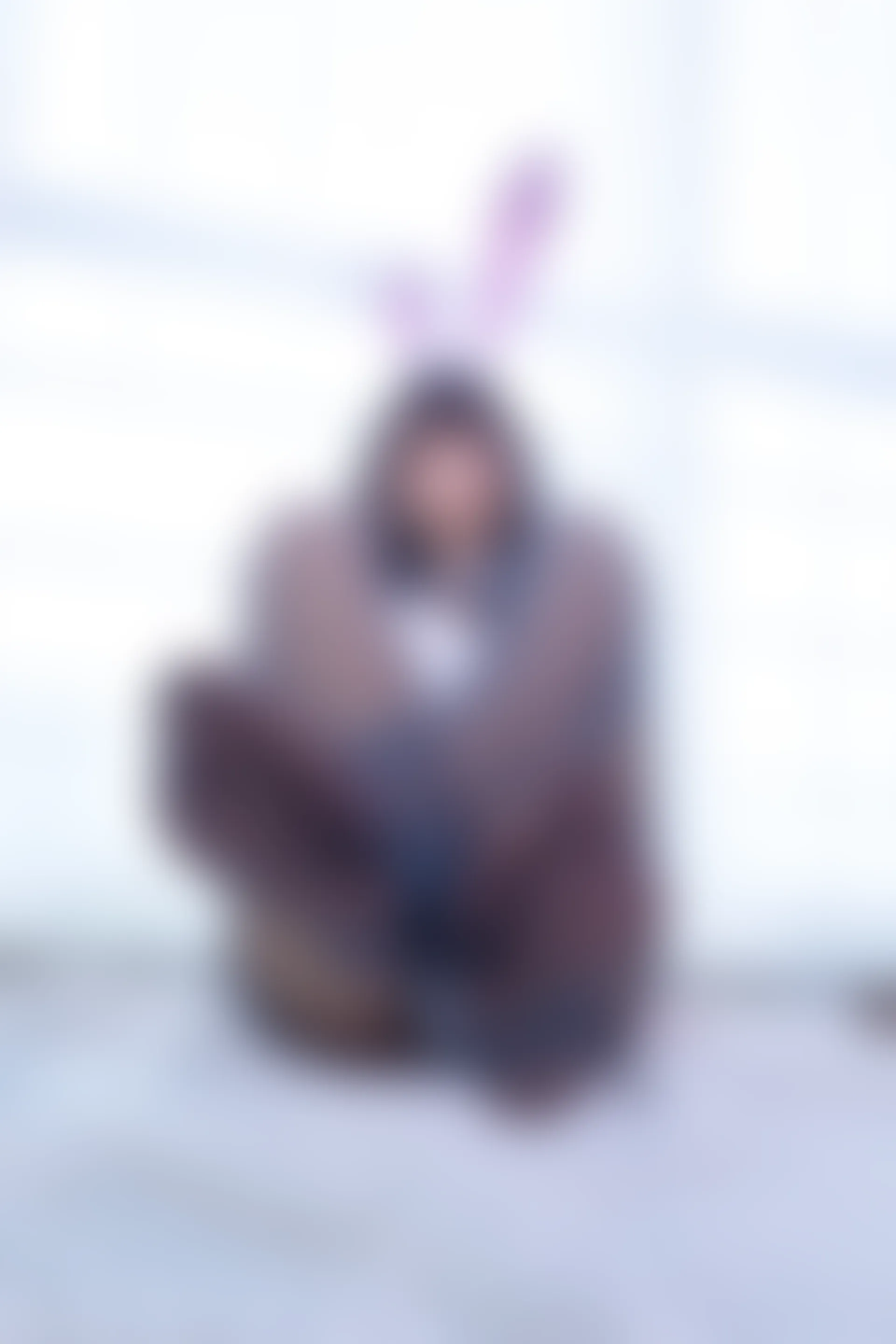 神楽坂真冬 第三季 序号33：兔女郎与钢管《バニーバブル》 [150P2V-825MB]标签：兔女郎, 内衣, 双马尾, 白丝, 神楽坂真冬, 美腿, 美足, 高跟鞋, 黑丝