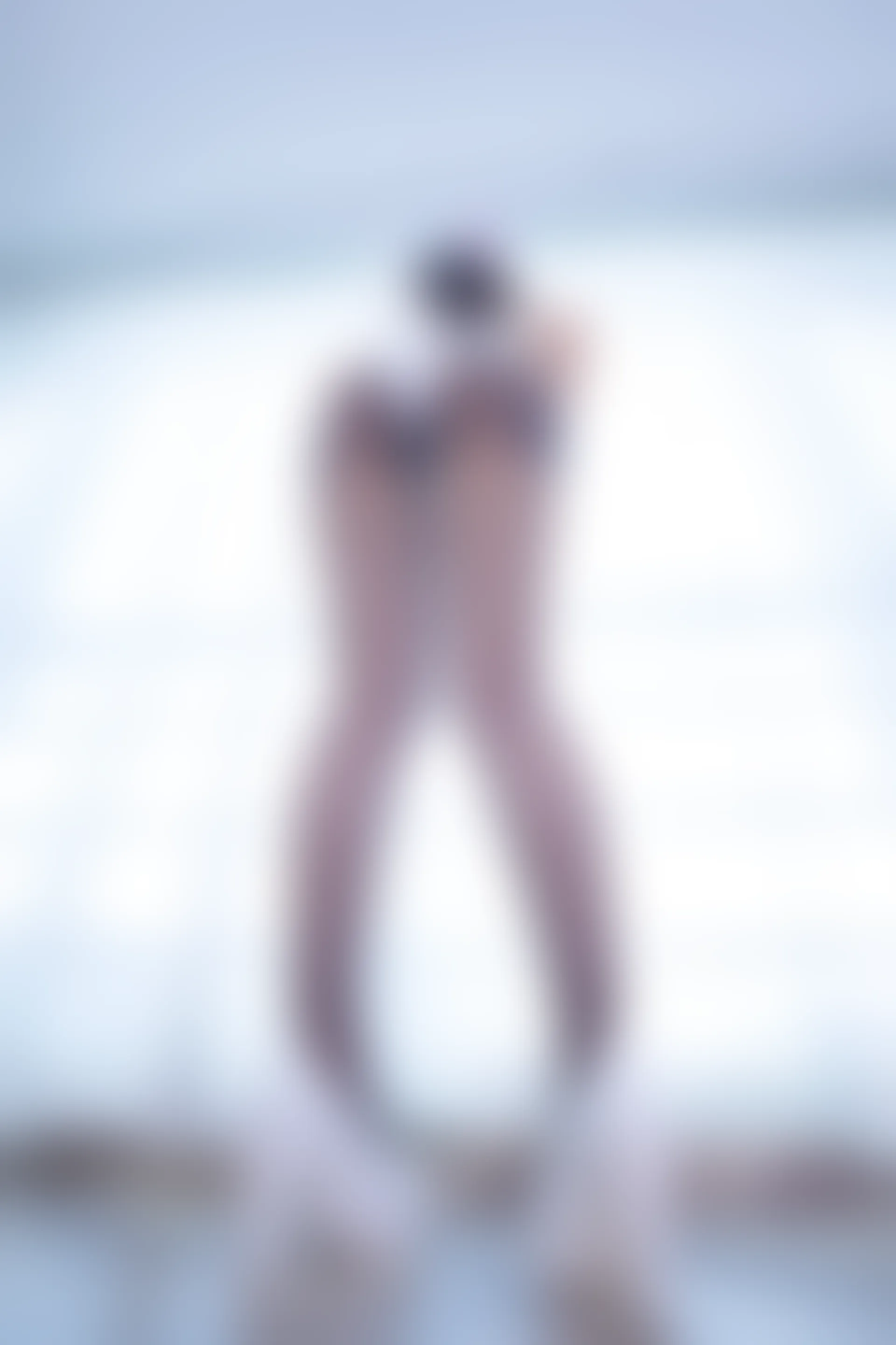 神楽坂真冬 第三季 序号33：兔女郎与钢管《バニーバブル》 [150P2V-825MB]标签：兔女郎, 内衣, 双马尾, 白丝, 神楽坂真冬, 美腿, 美足, 高跟鞋, 黑丝