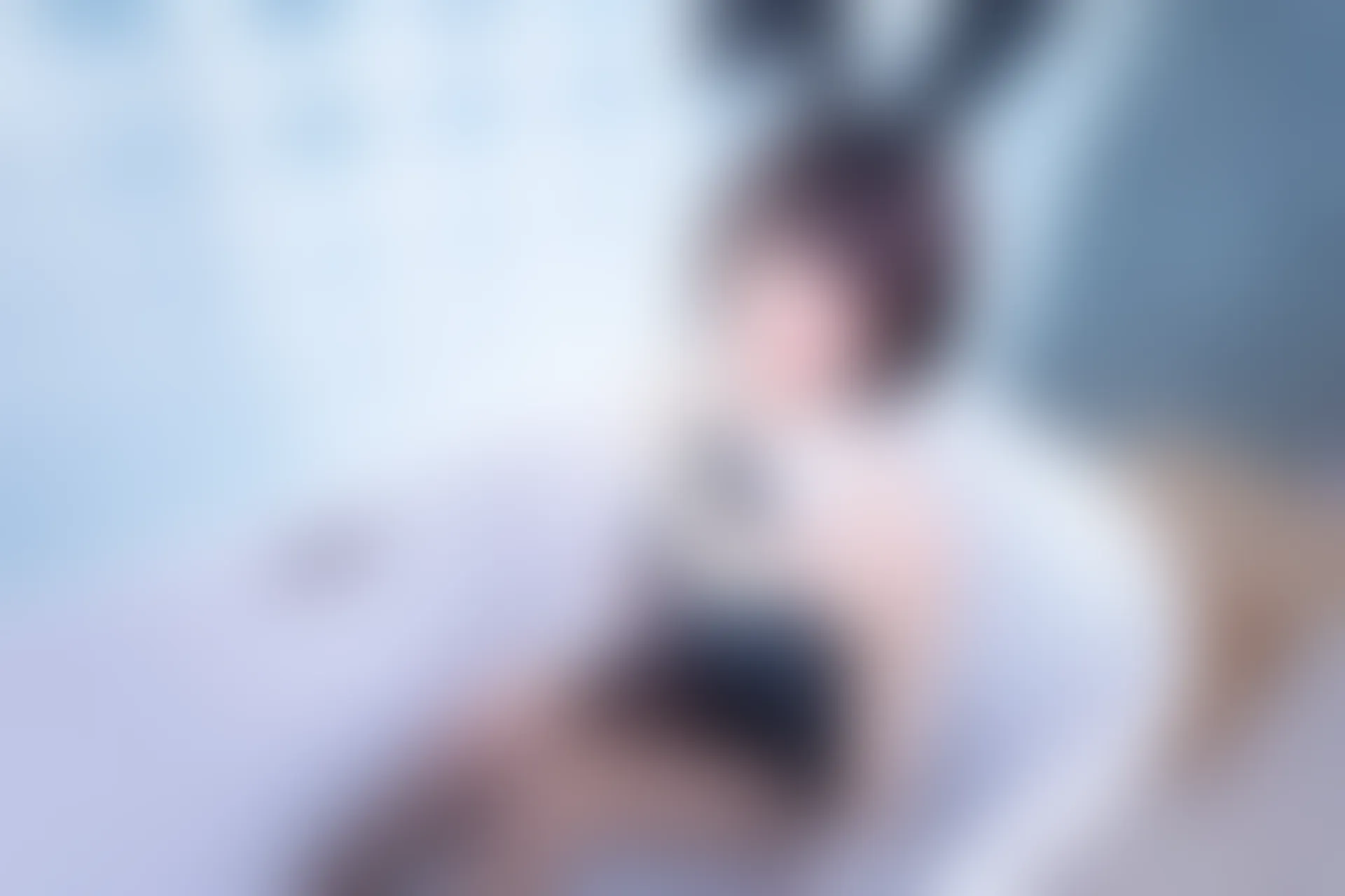 神楽坂真冬 第三季 序号33：兔女郎与钢管《バニーバブル》 [150P2V-825MB]标签：兔女郎, 内衣, 双马尾, 白丝, 神楽坂真冬, 美腿, 美足, 高跟鞋, 黑丝