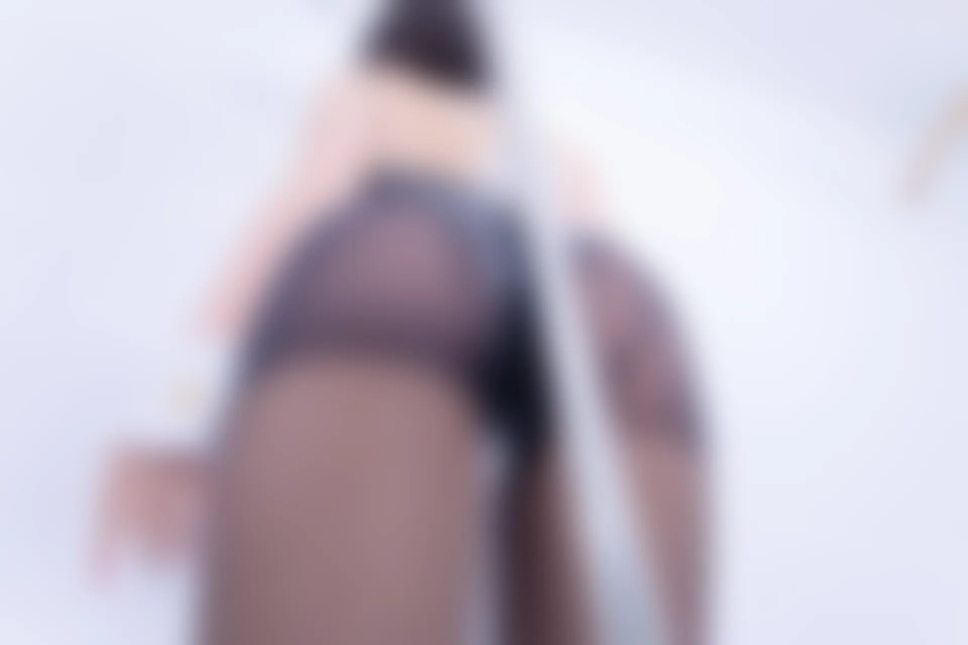 神楽坂真冬 第三季 序号33：兔女郎与钢管《バニーバブル》 [150P2V-825MB]标签：兔女郎, 内衣, 双马尾, 白丝, 神楽坂真冬, 美腿, 美足, 高跟鞋, 黑丝