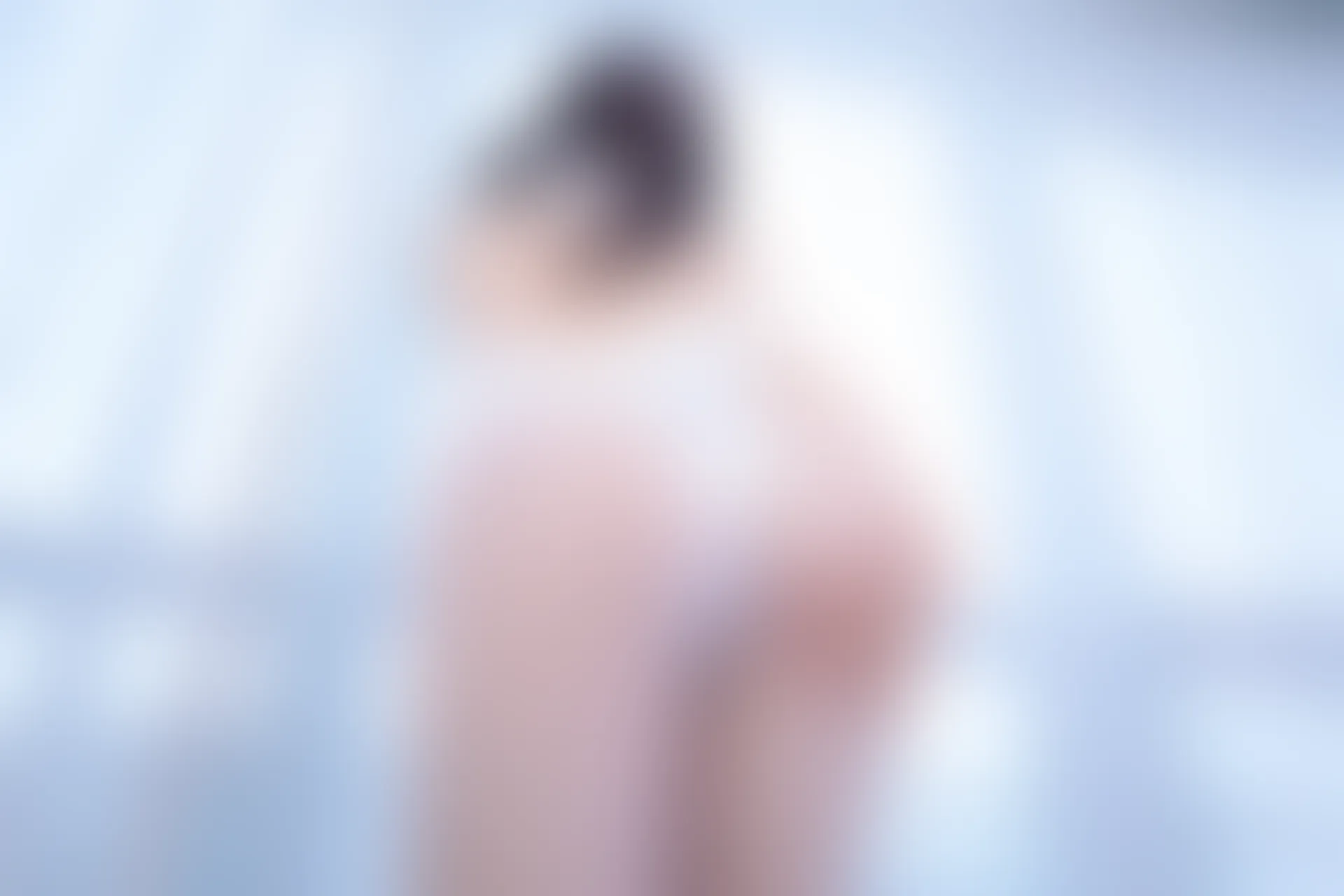 神楽坂真冬 第三季 序号33：兔女郎与钢管《バニーバブル》 [150P2V-825MB]标签：兔女郎, 内衣, 双马尾, 白丝, 神楽坂真冬, 美腿, 美足, 高跟鞋, 黑丝