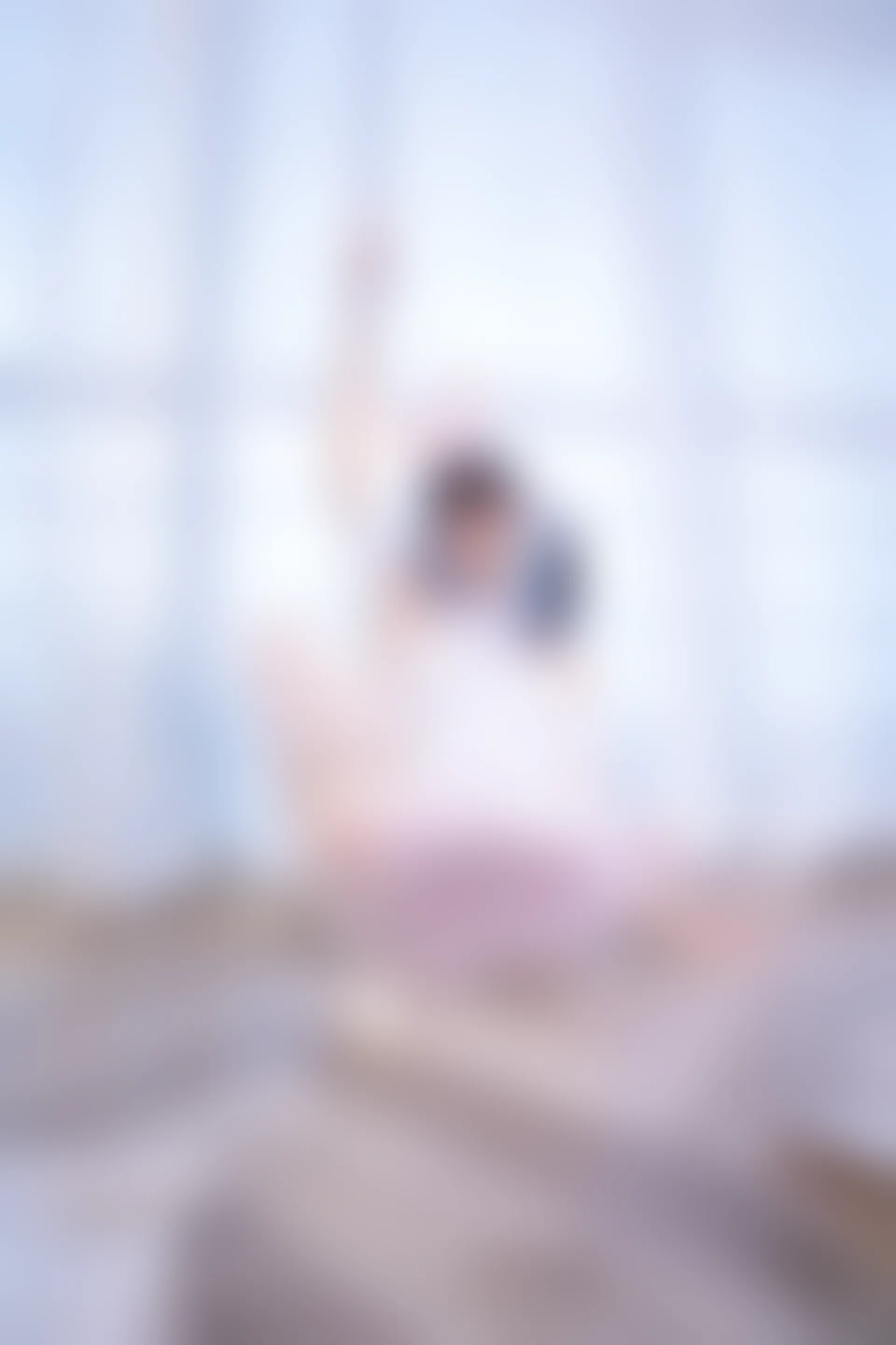 神楽坂真冬 第三季 序号33：兔女郎与钢管《バニーバブル》 [150P2V-825MB]标签：兔女郎, 内衣, 双马尾, 白丝, 神楽坂真冬, 美腿, 美足, 高跟鞋, 黑丝