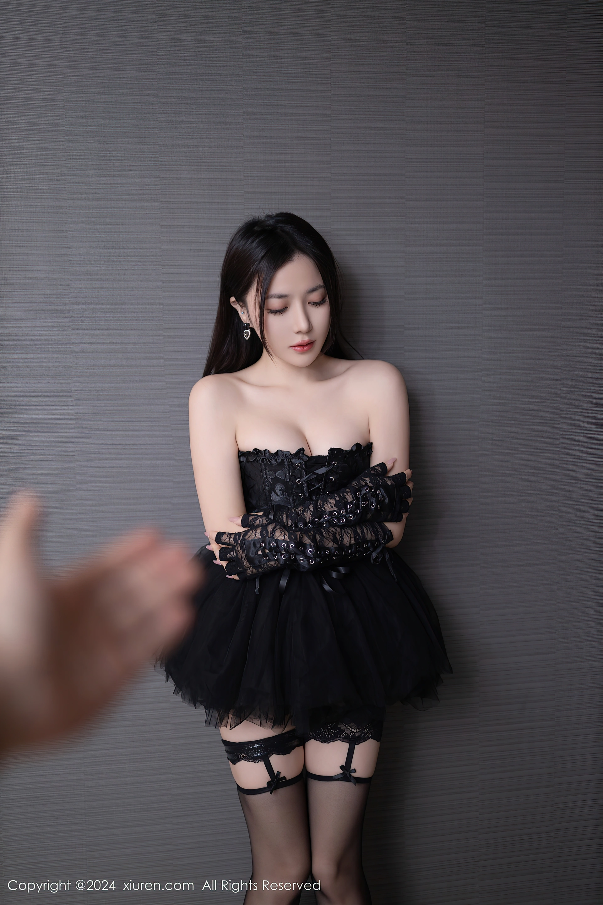 XIUREN秀人网 2024.03.01 NO.8166 鱼子酱Fish[79+1P／703MB]