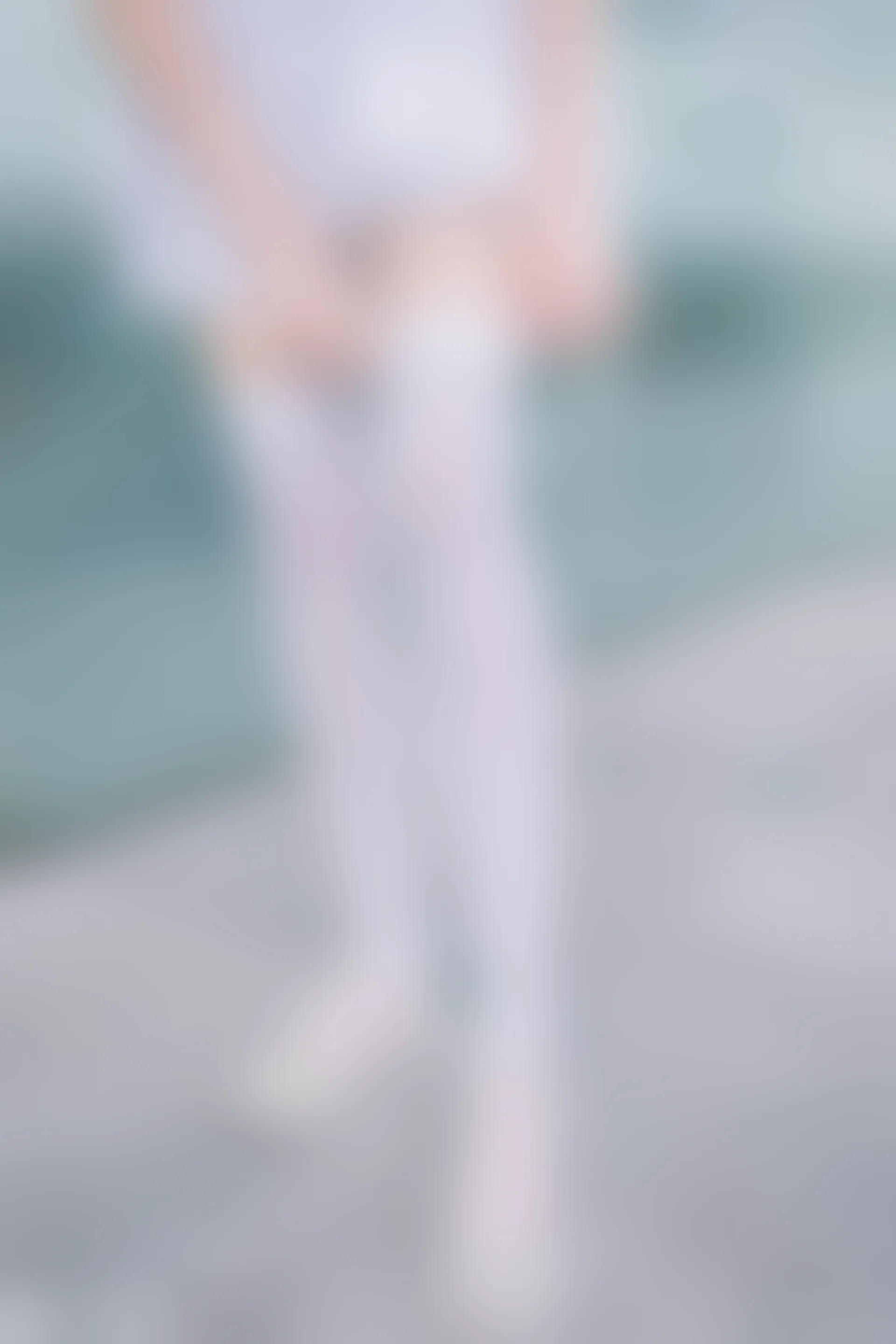 C19.001 白裙白丝 [39P-82MB]