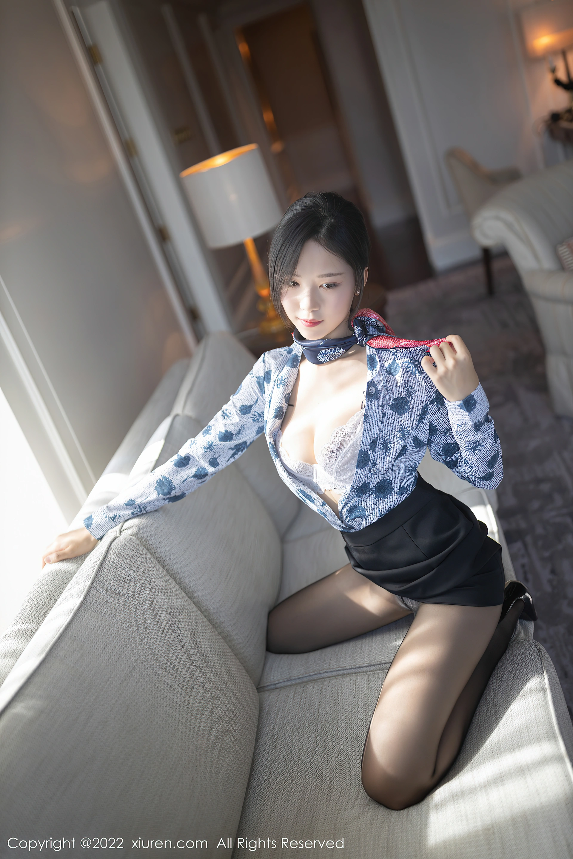 XiuRen秀人网 2022.01.06 No.4430 抖娘利世 黑丝美腿[79+1P 756MB]